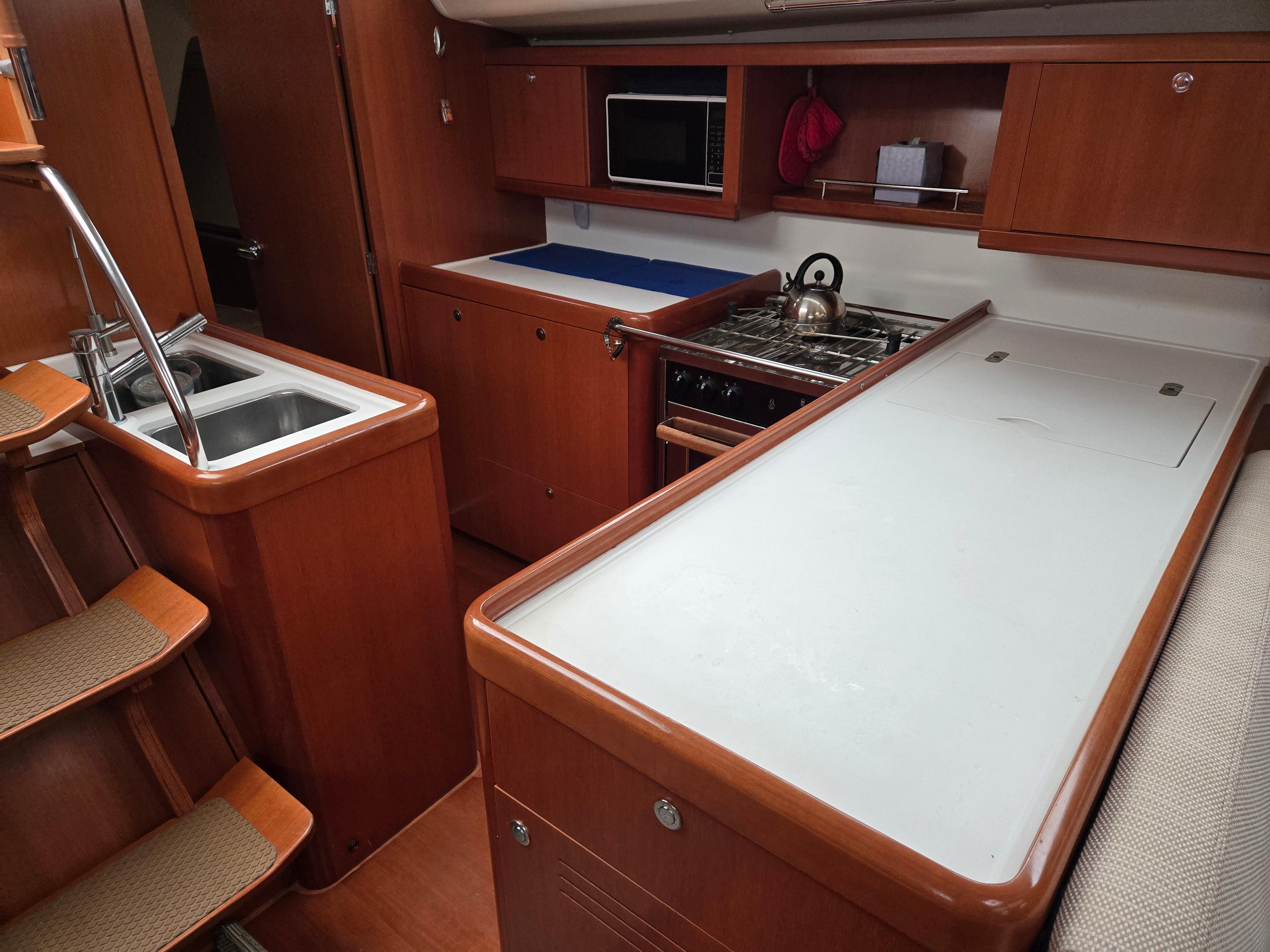 Yacht Photos Pics
