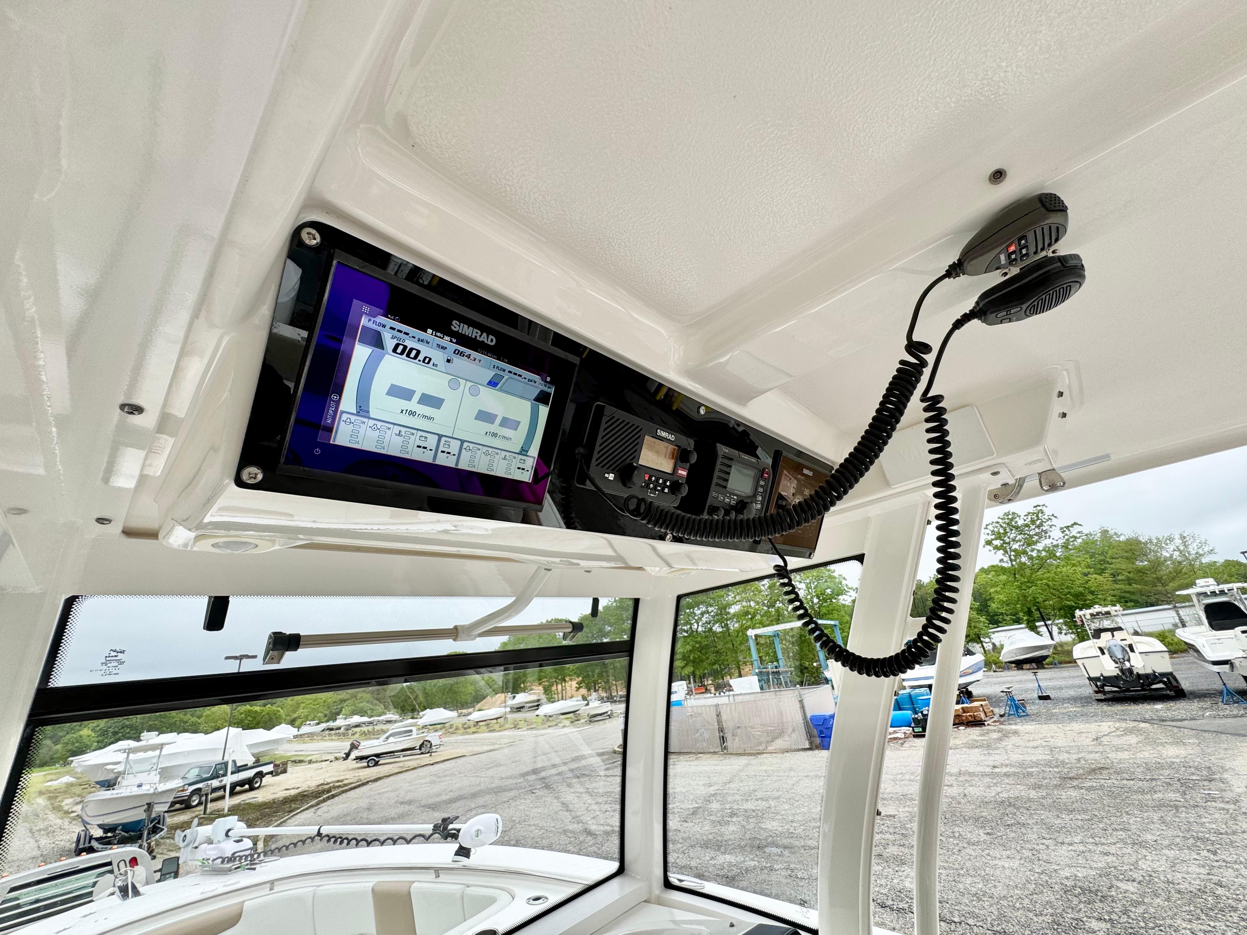 2018-robalo-r302-center-console-power-9661056-980097371-0-290520251205-7