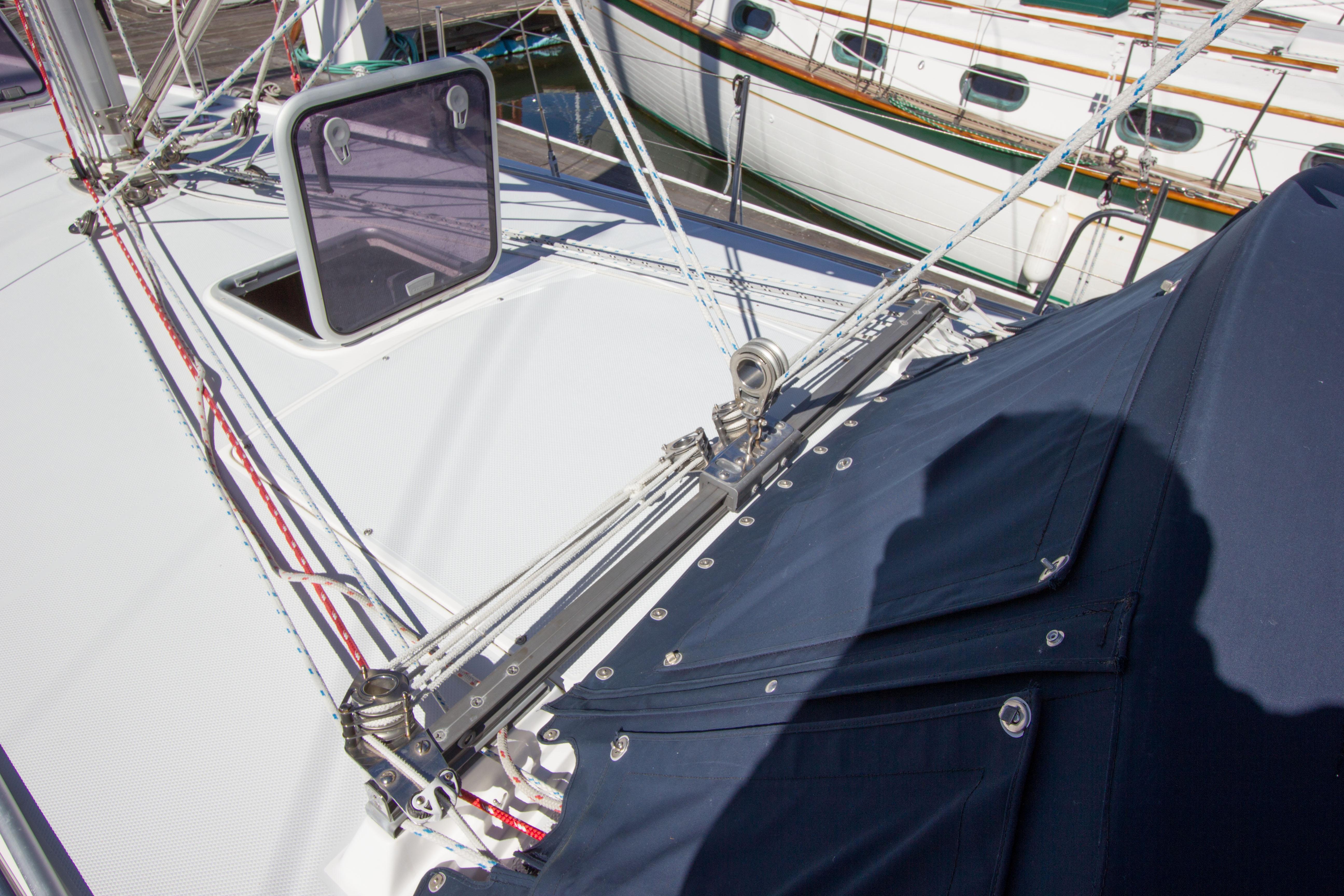 Deck of 2001 Catalina MK II sailboat with open hatch and rigging details.