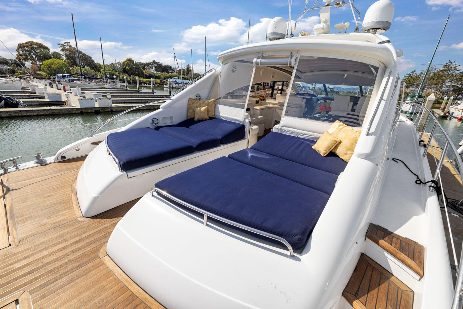 Princess-65 2003-DISMISSED CA-US-Luxurious 2003 Princess 65 yacht with spacious sunbathing deck at marina.-8801006 | Thumbnail