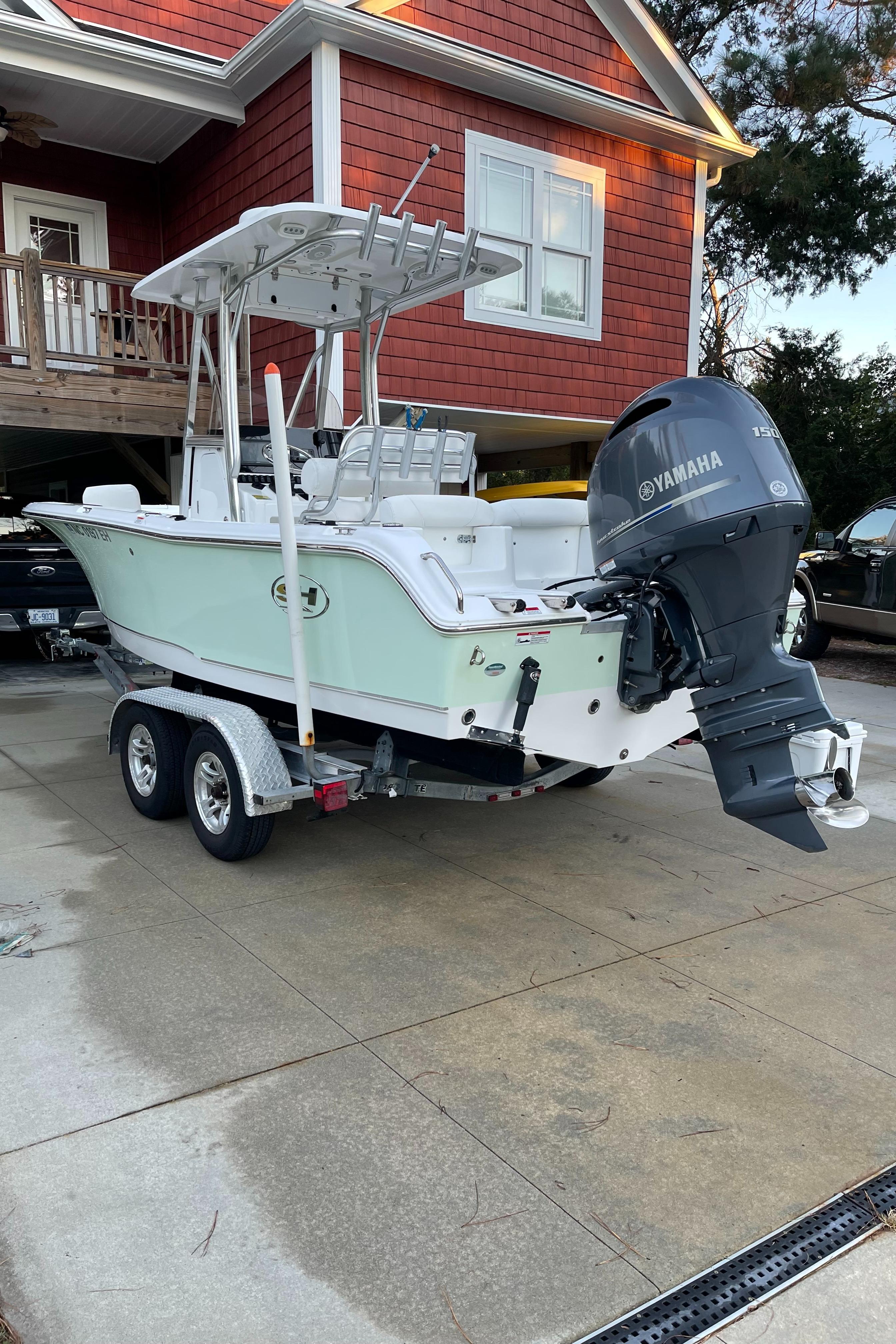 2018 Sea Hunt Ultra 211 | Yachts360