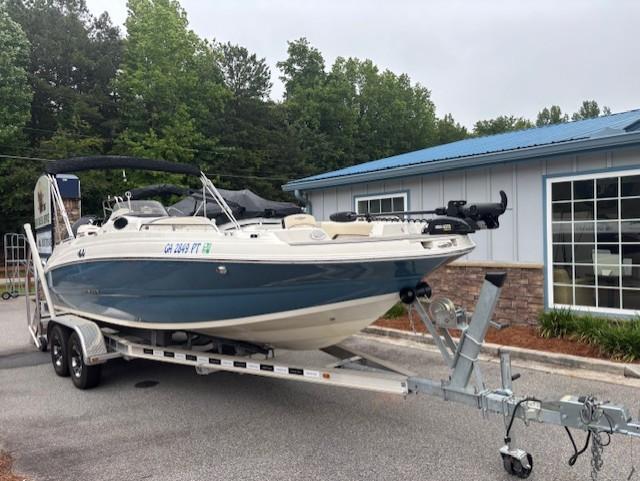 2021 Stingray 212 SC