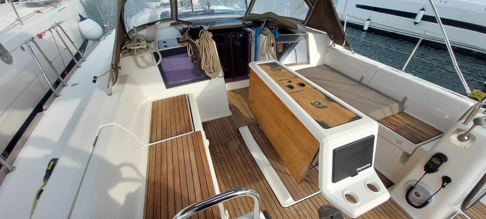 Love Knot Yacht Photos Pics Dufour 460