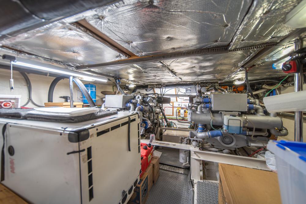 Ocean Alexander-Cockpit M/Y 1986-Take Chances WA-US-9621089 | Thumbnail