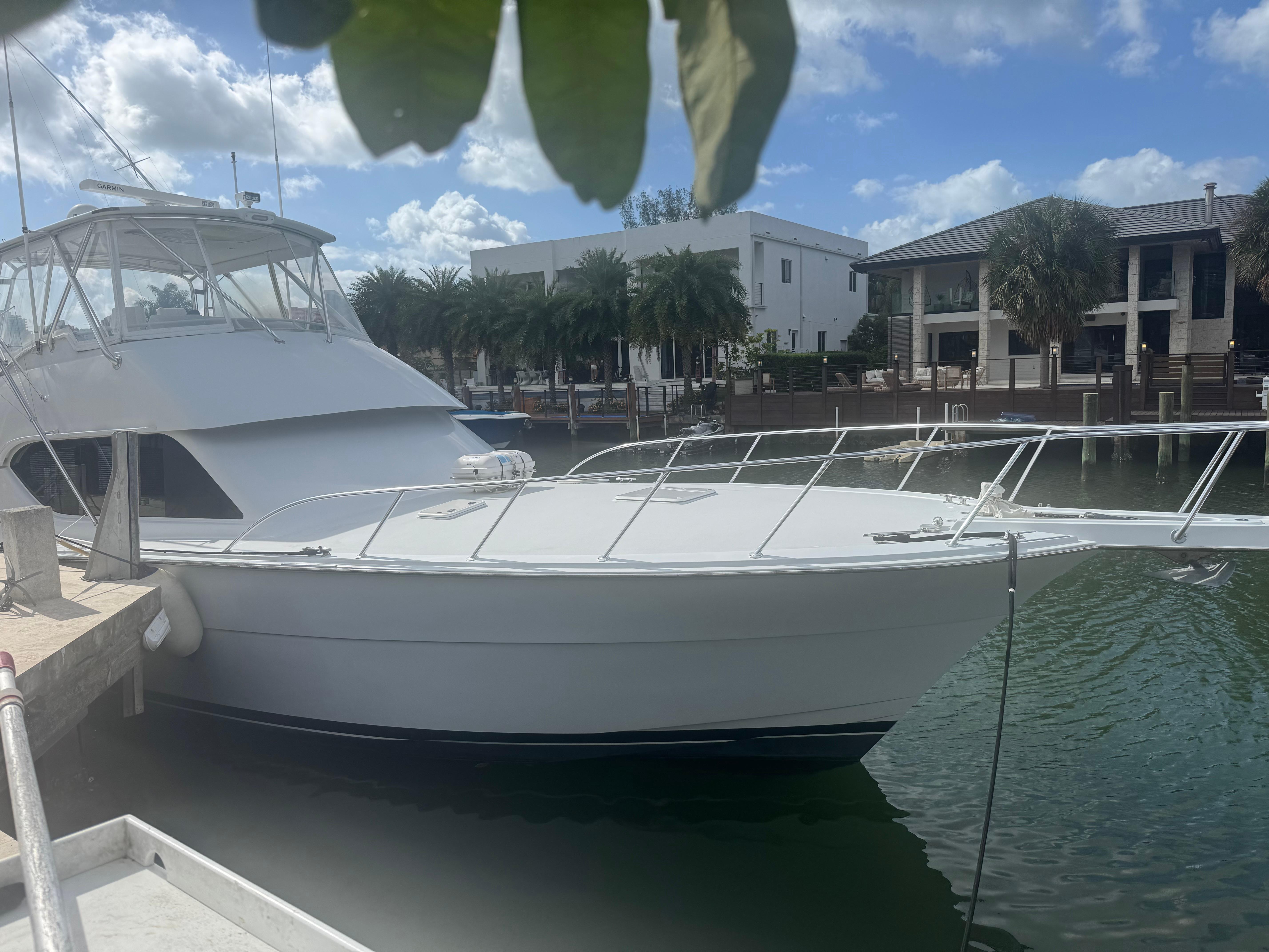2002-hatteras-50-convertible-power-9741092-20250502091028881-1_XLARGE
