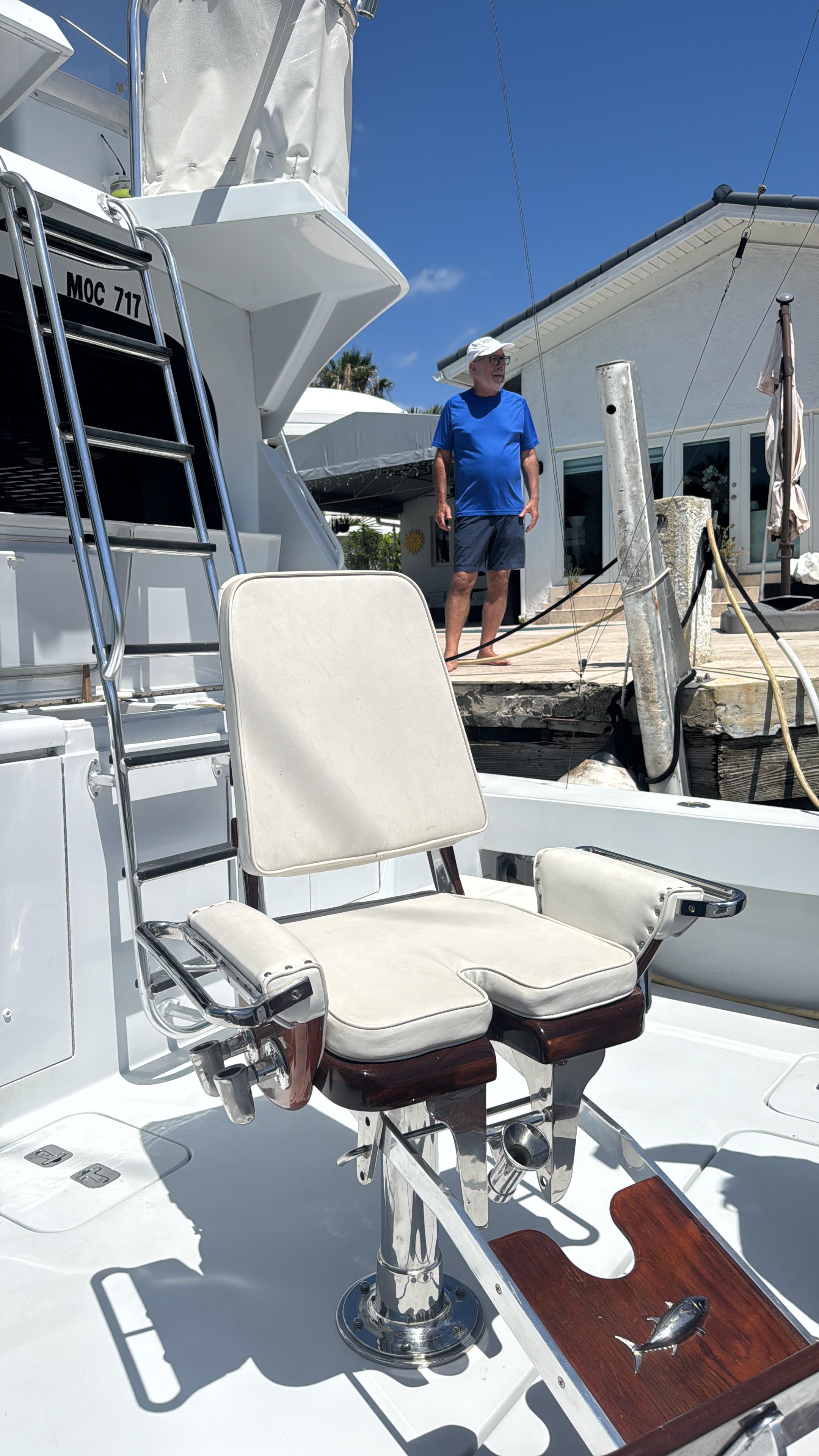 2002-hatteras-50-convertible-power-9741092-20250502091054631-1_XLARGE