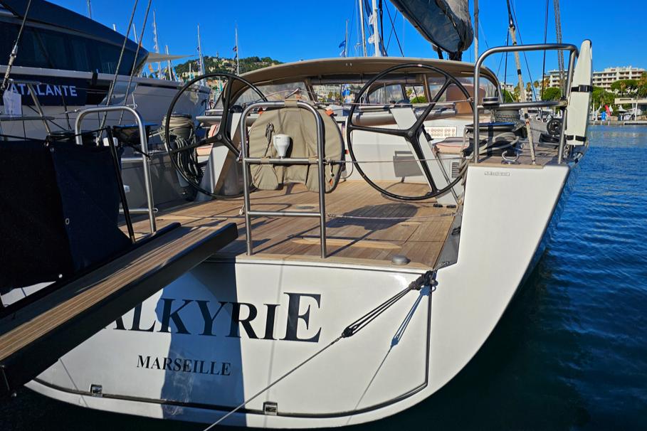 Valkyrie Yacht Photos Pics Jupe arrière