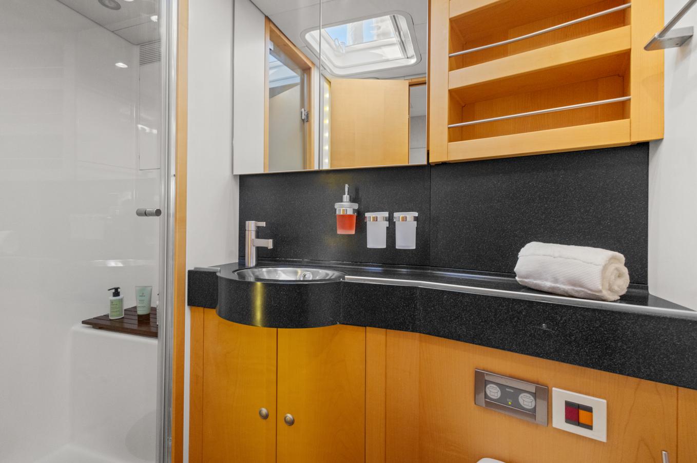 Valkyrie Yacht Photos Pics Bathroom Master cabin