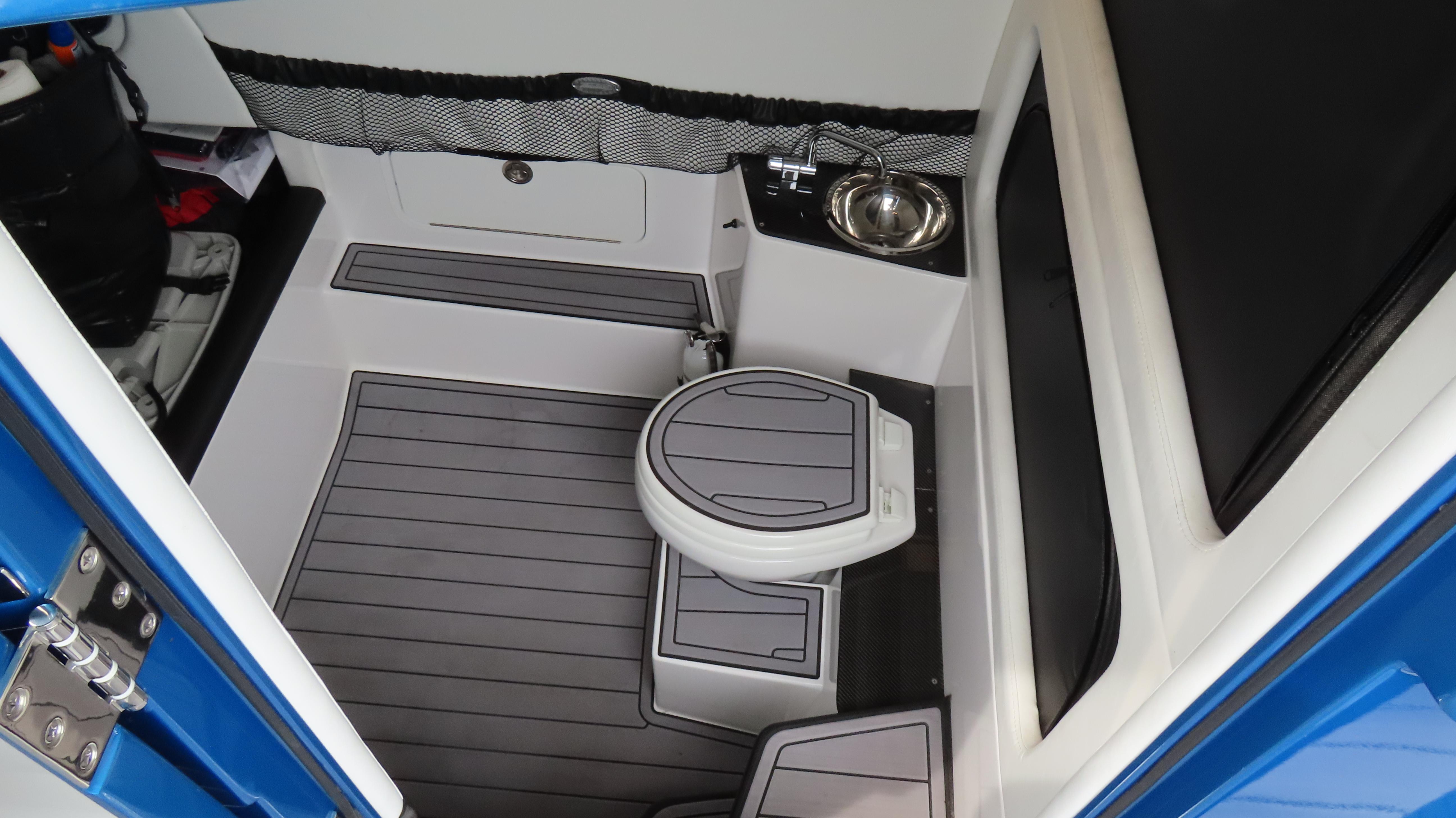 2023-nor-tech-390-sport-center-console-power-9551092-20240917123720065-1_XLARGE