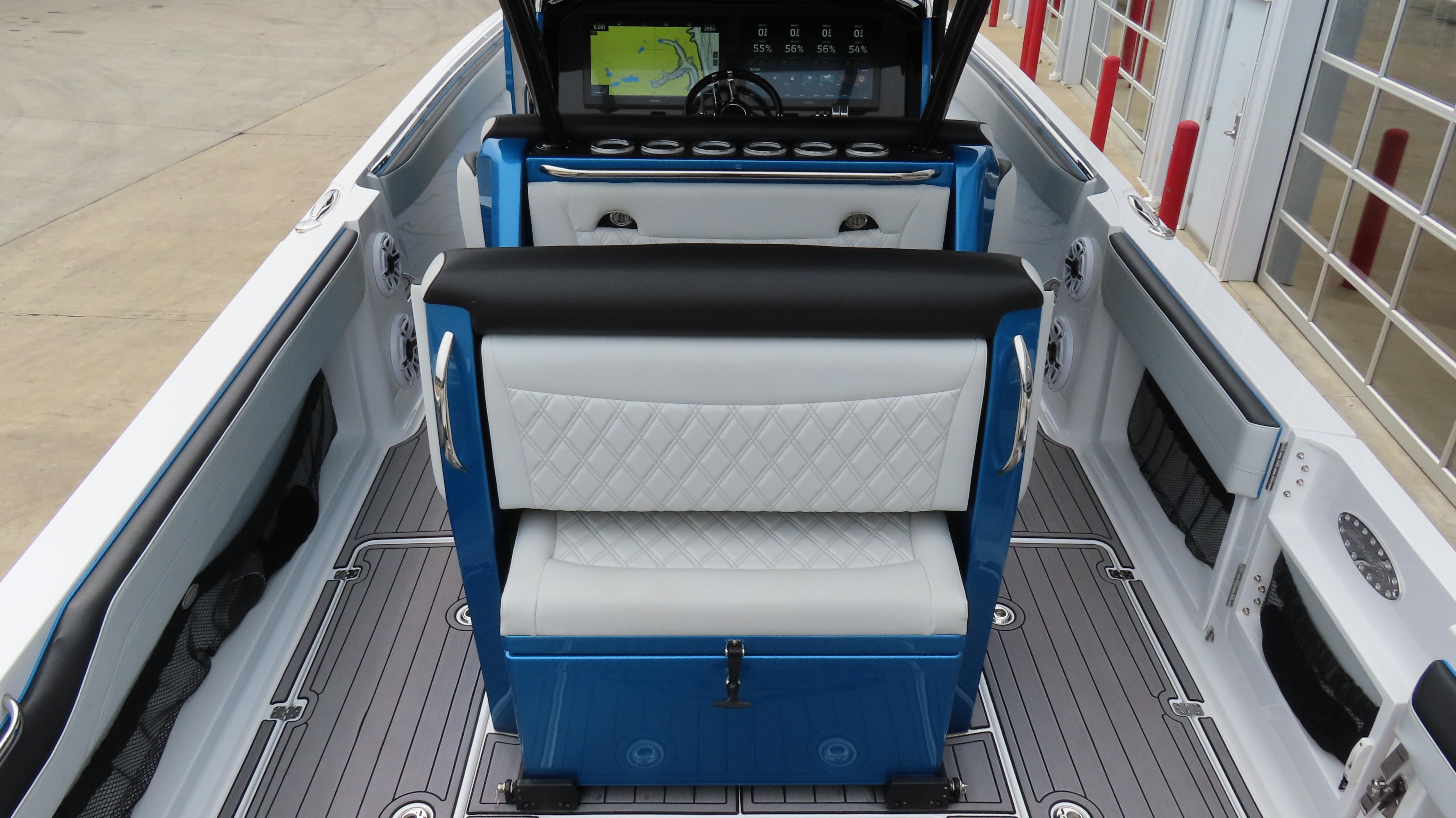 2023-nor-tech-390-sport-center-console-power-9551092-20240917123813852-1_XLARGE