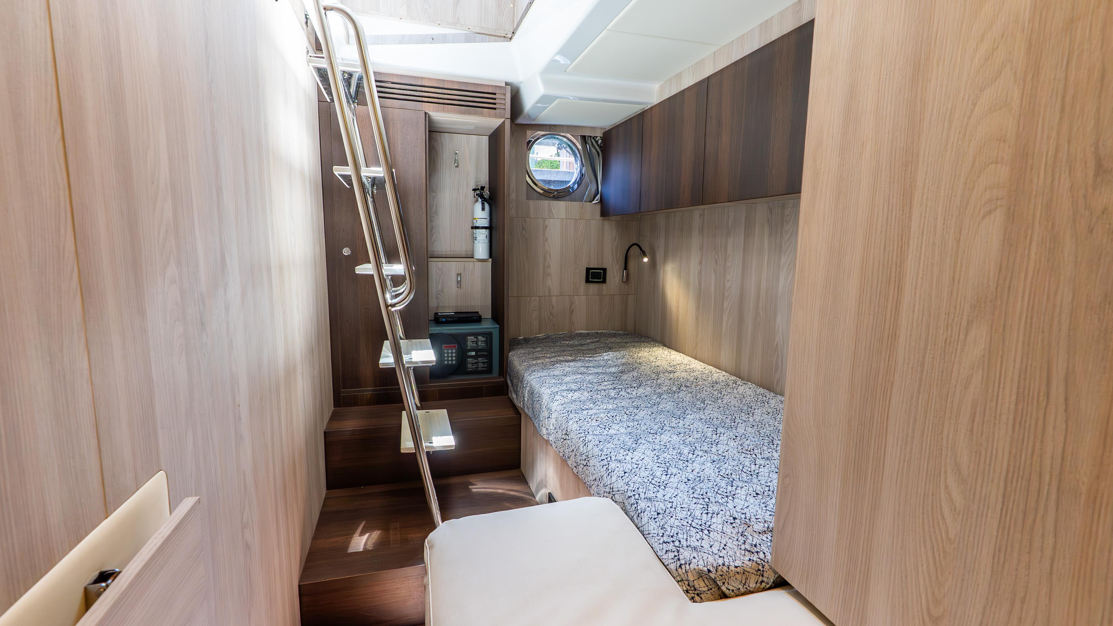 2019-azimut-s7-power-9801099-20250616144801090-1_XLARGE