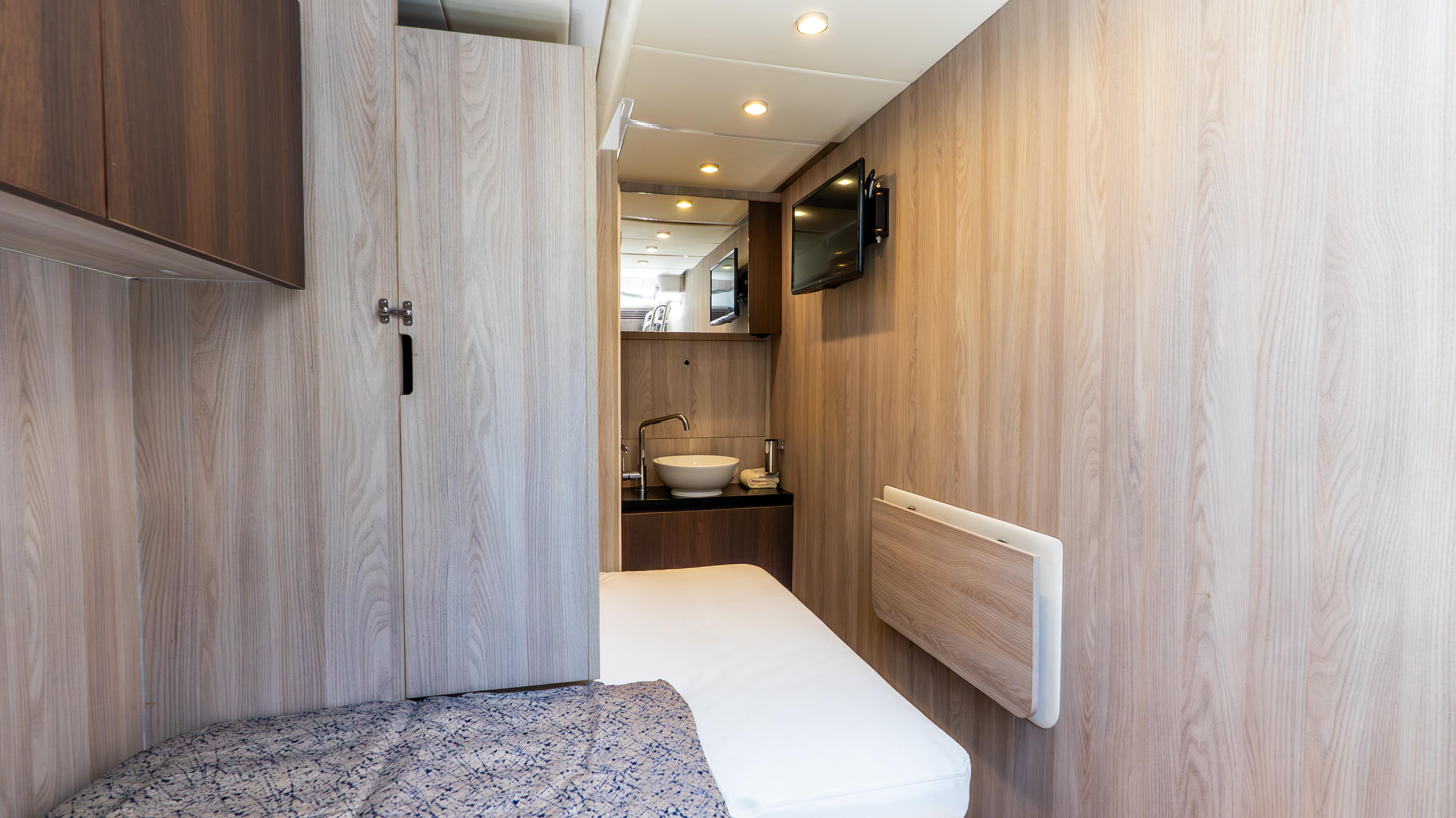 2019-azimut-s7-power-9801099-20250616144804059-1_XLARGE