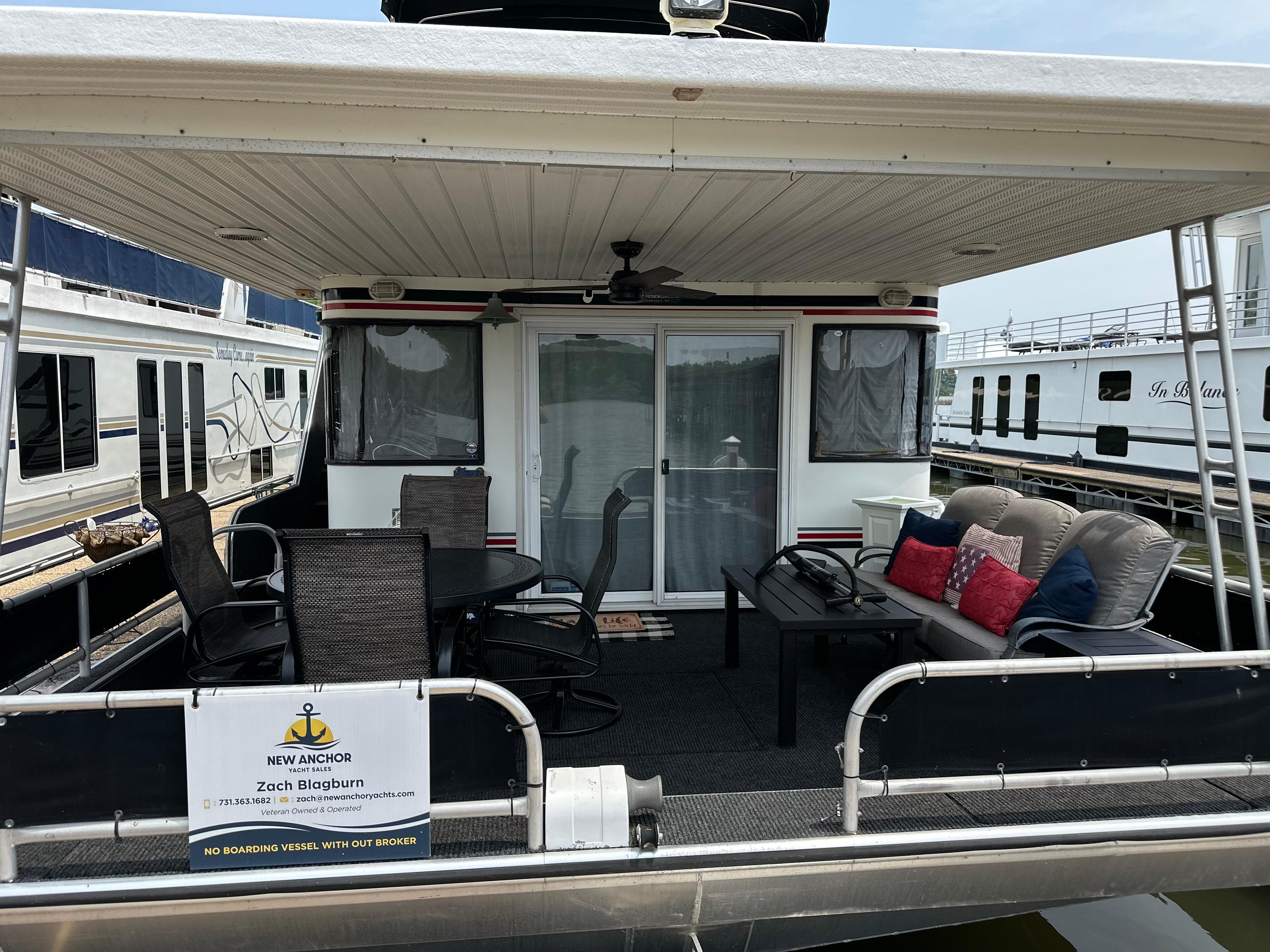 Sumerset 16x78 Sumerset House Boat