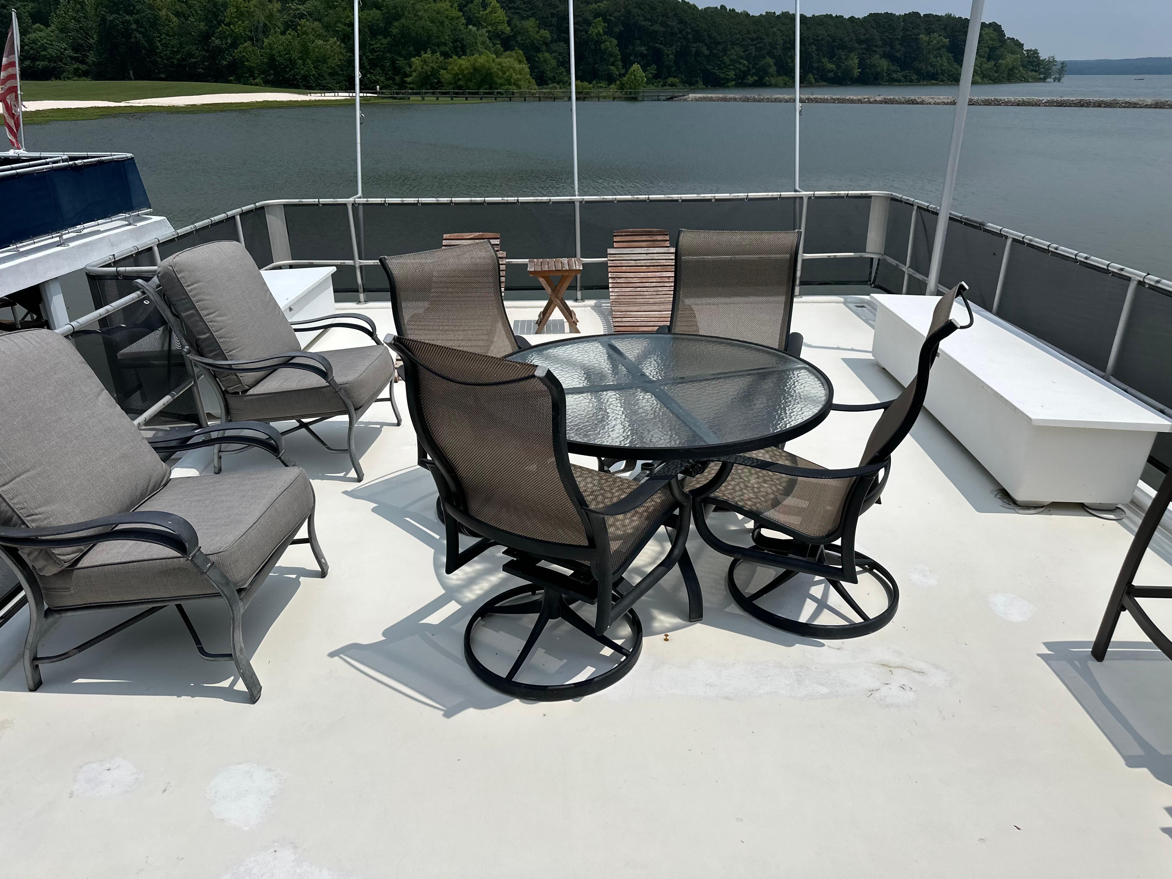 Sumerset 16x78 Sumerset House Boat