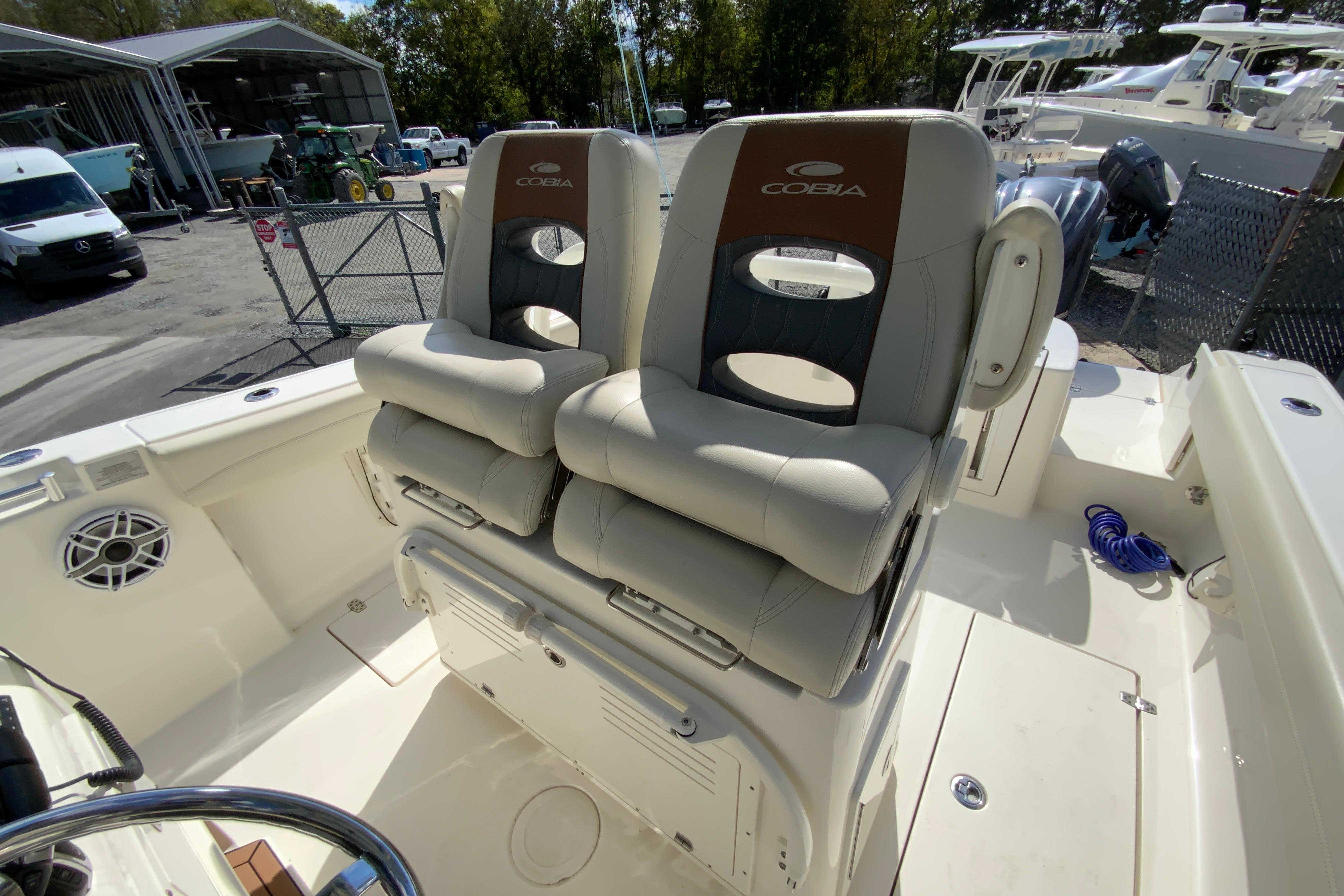 2021 Cobia 280 Center Console-15
