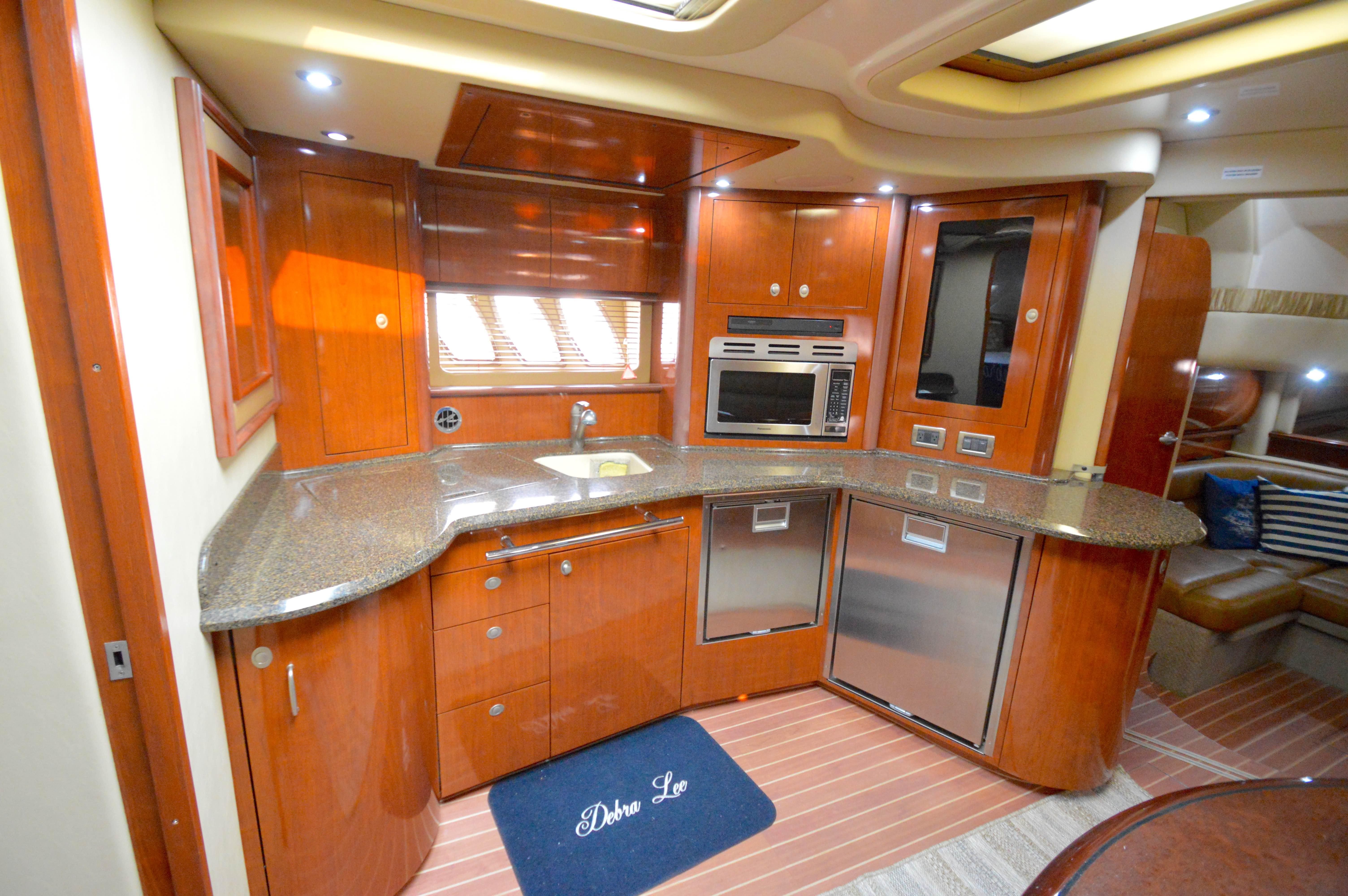 2006 Sea Ray 44 