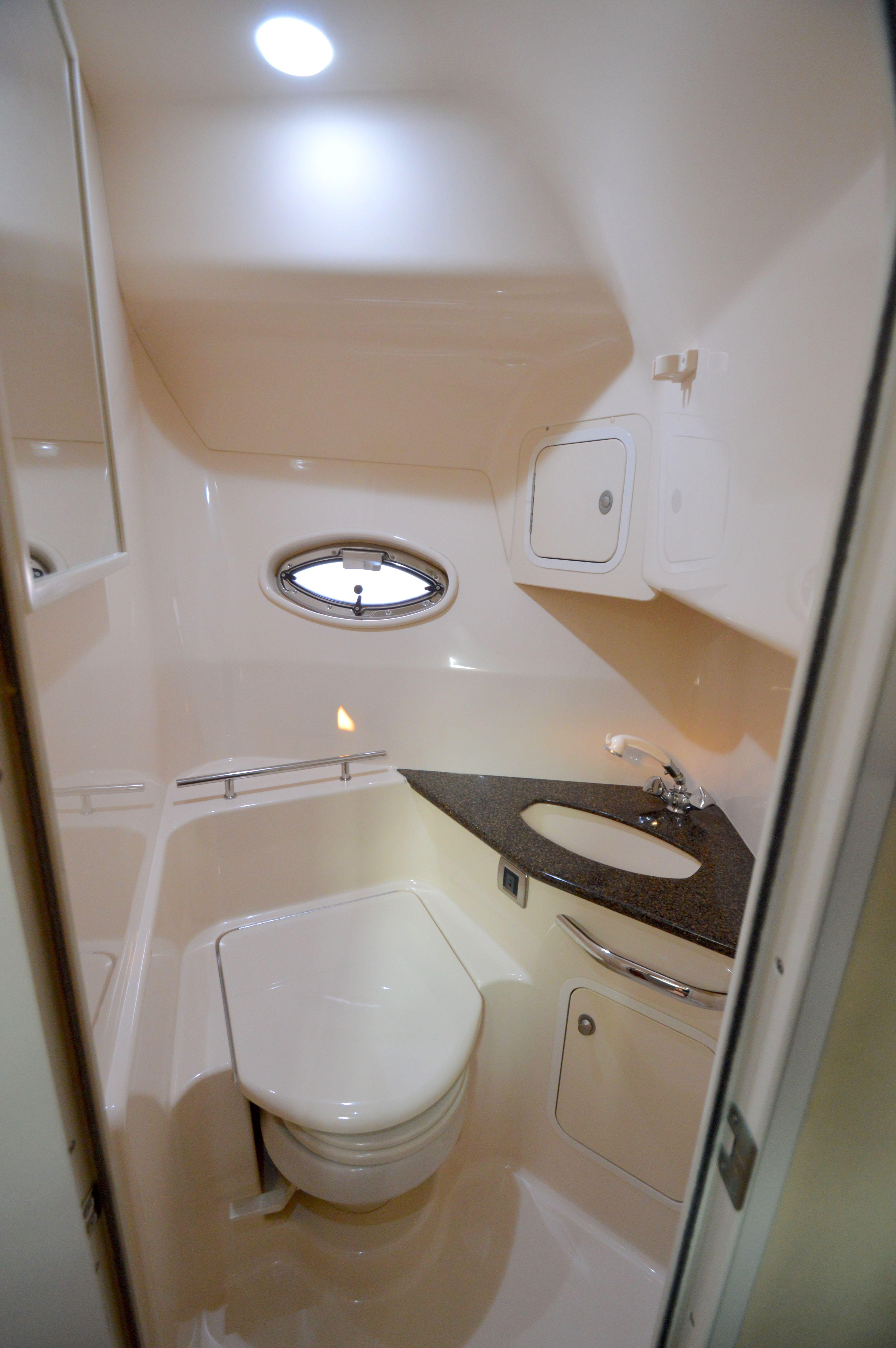 2006 Sea Ray 44 