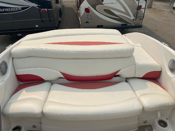 2016 Tahoe boat for sale, model of the boat is Q7 & Image # 7 of 9