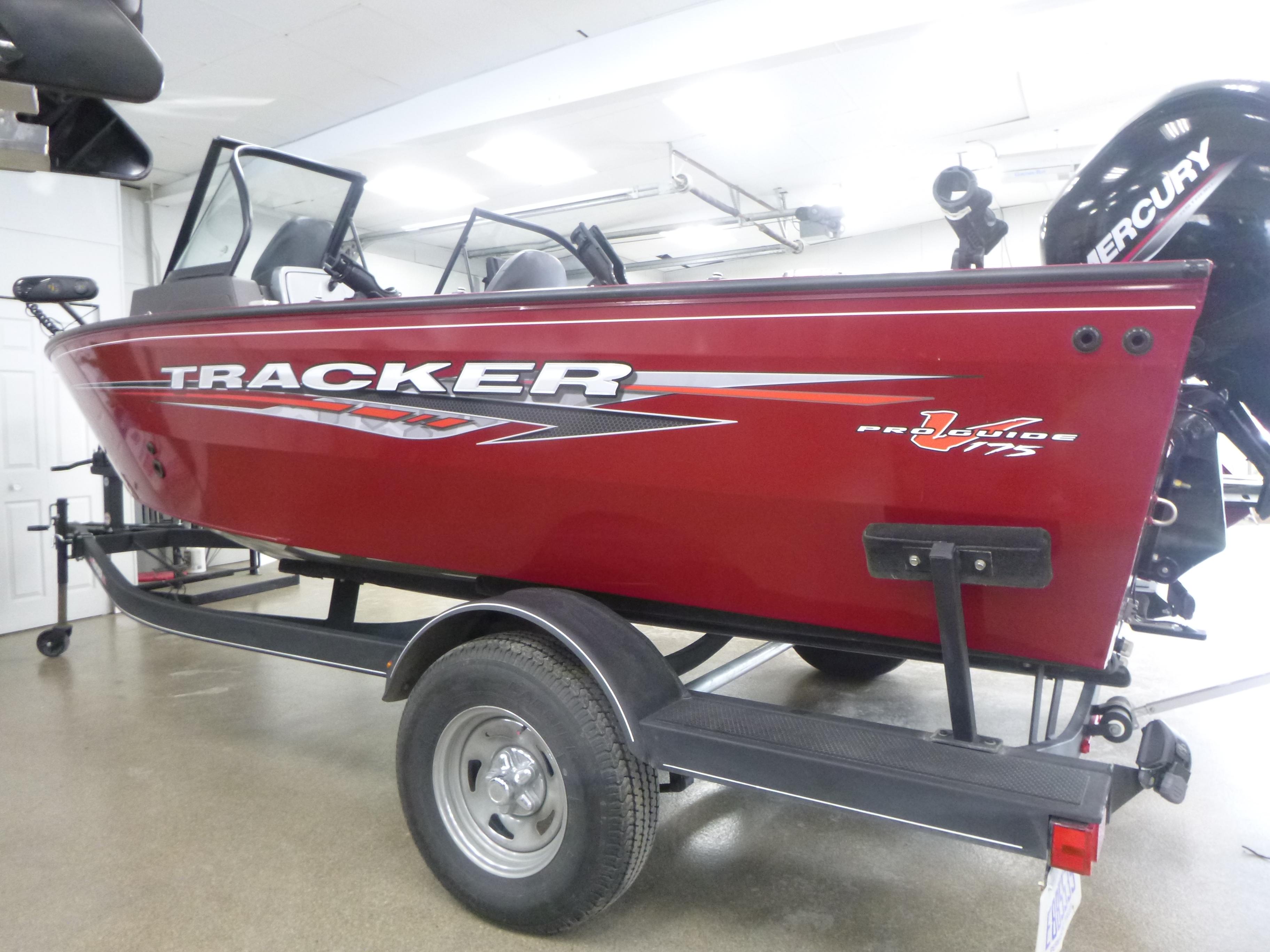 2023 Tracker PG V175 CB Gallery