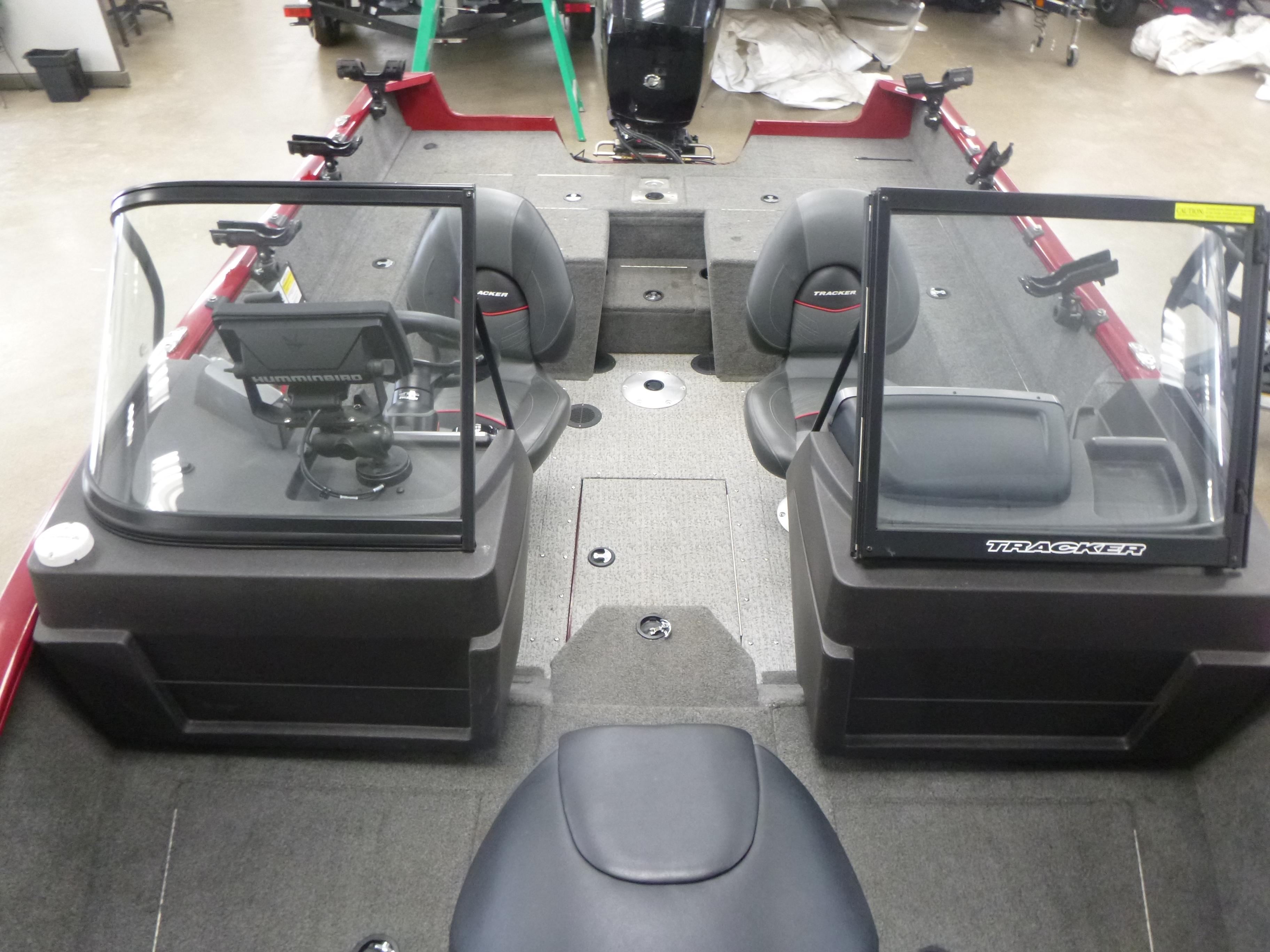 2023 Tracker PG V175 CB Gallery