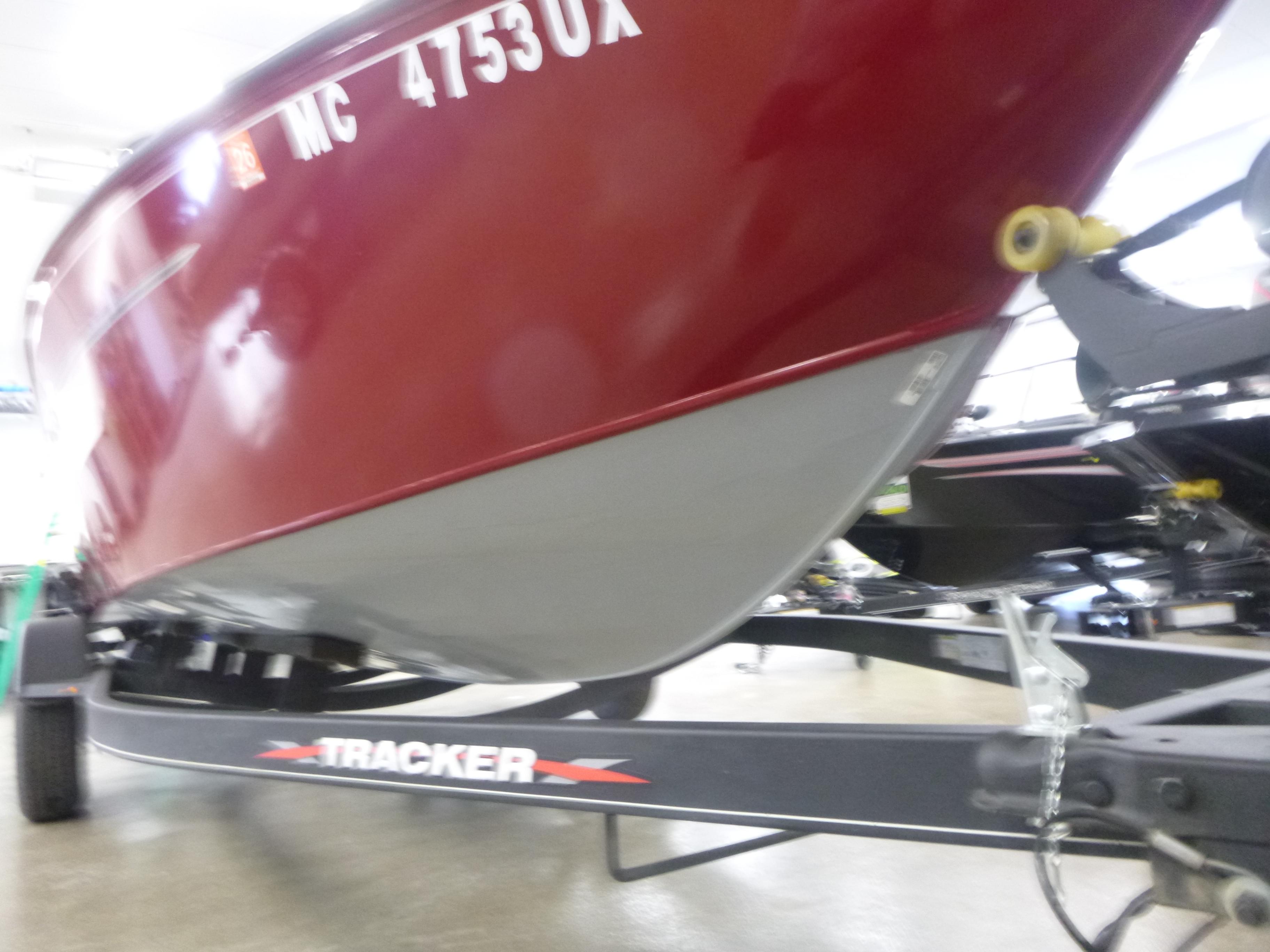 2023 Tracker PG V175 CB Gallery