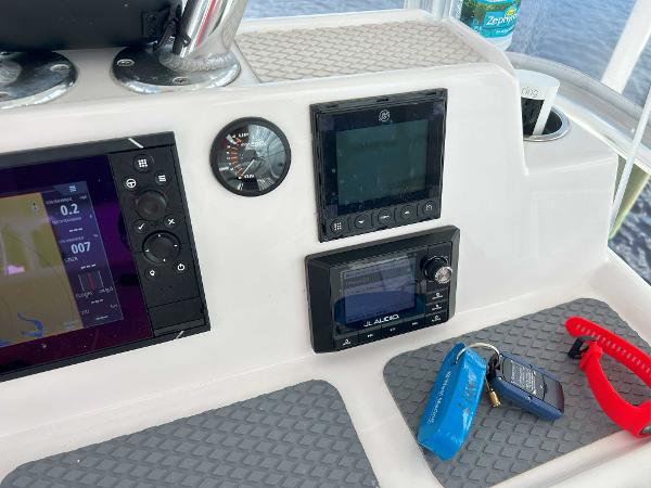 24' Shallow Sport, Listing Number 100911481, Image No. 14
