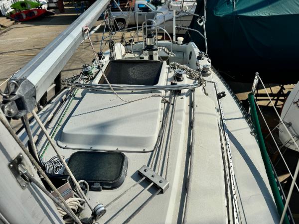 29' C & C Yachts, Listing Number 100916518, Image No. 6