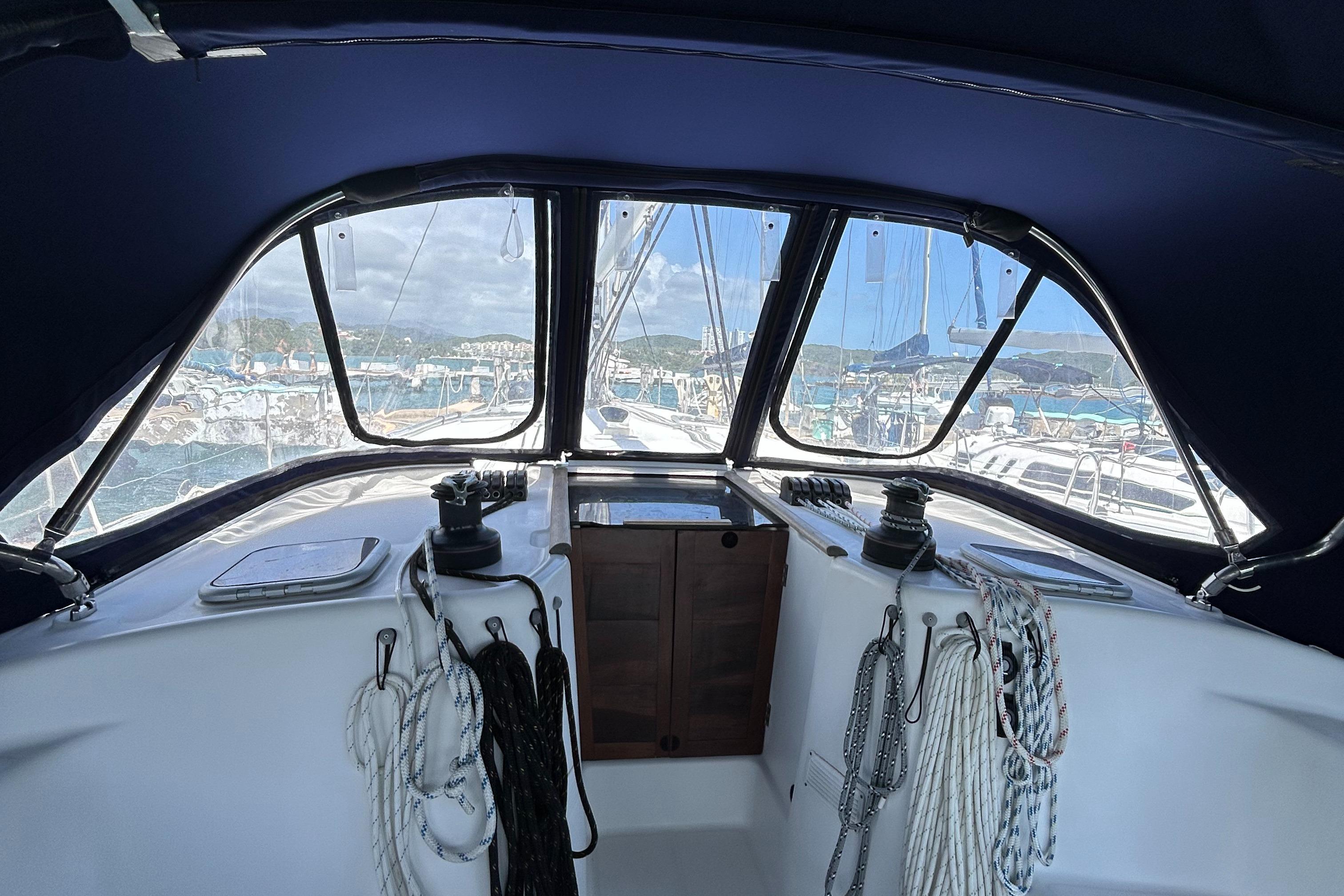 Yacht Photos Pics