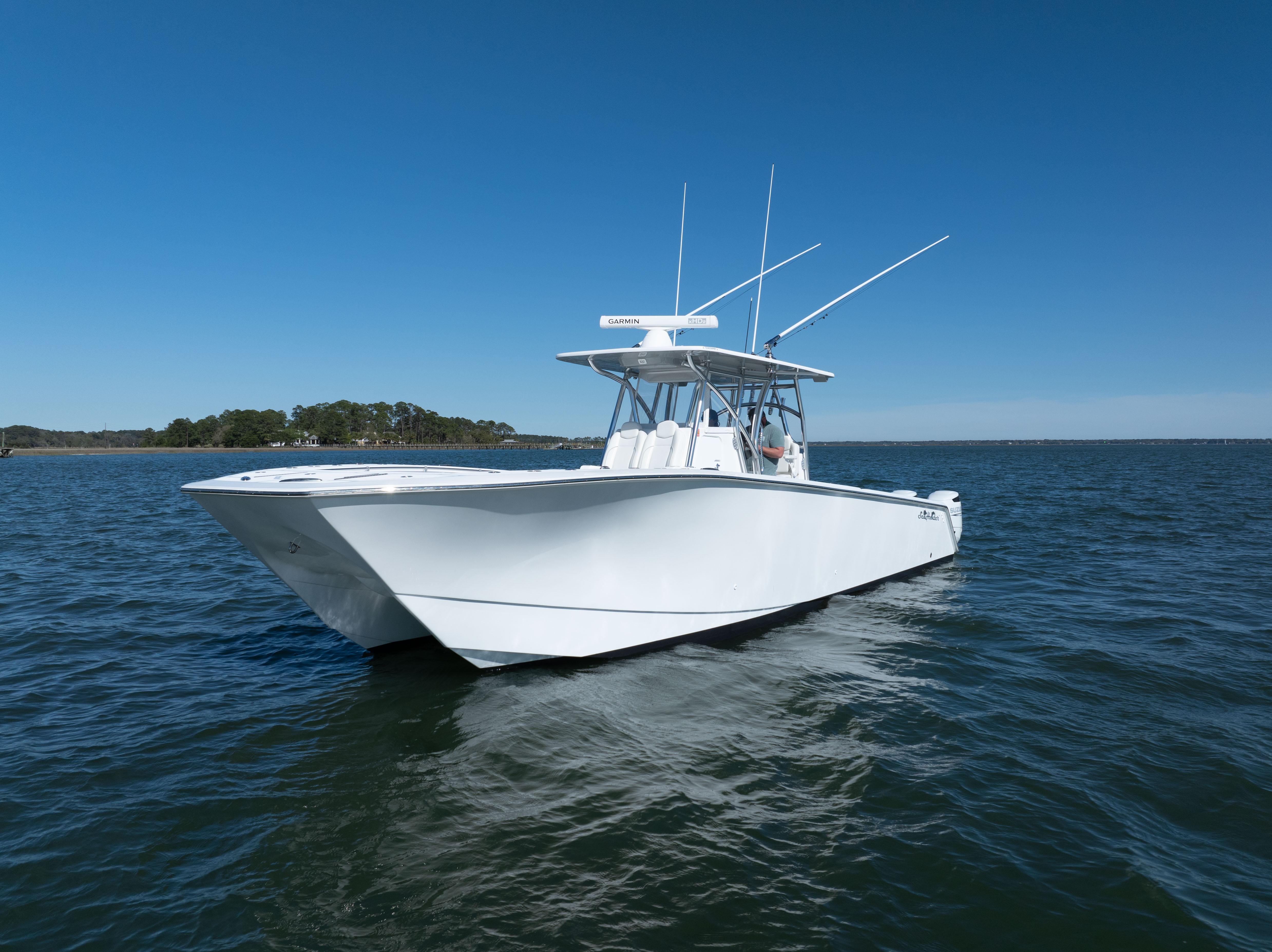 2023 SeaHunter 38 CTS