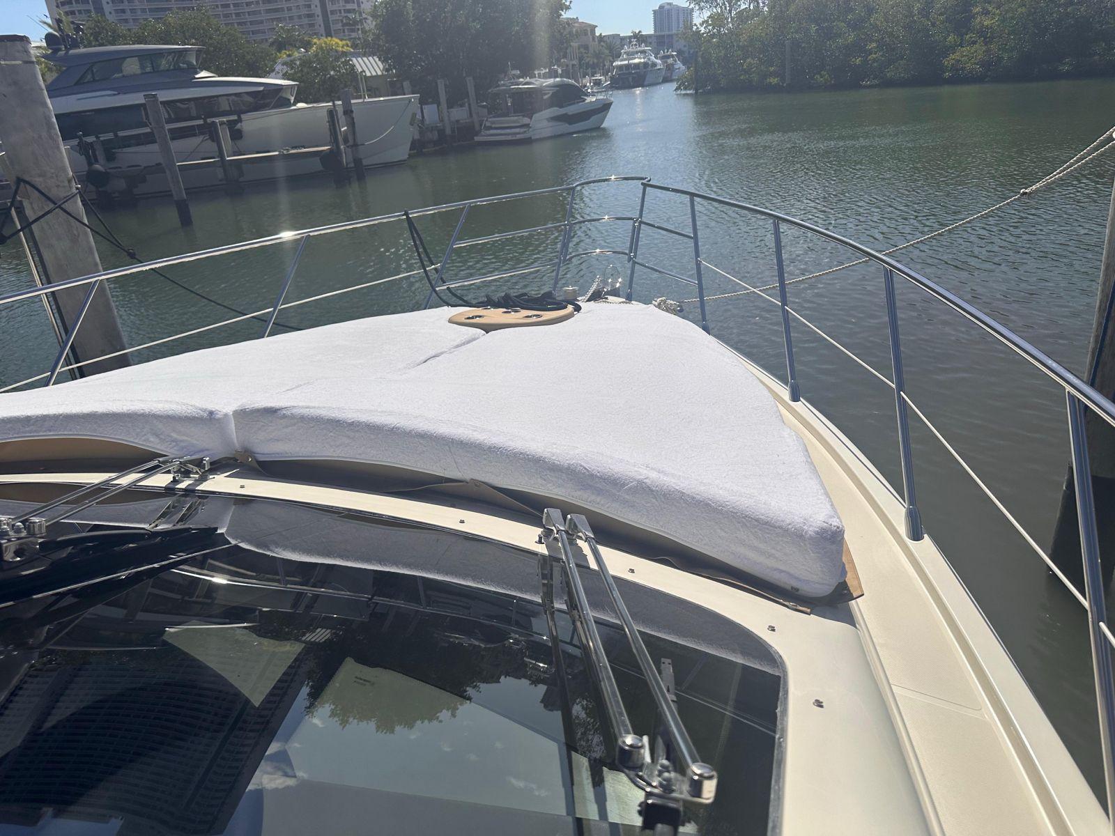 2007-azimut-55e-power-9761133-20250416105758249-1_XLARGE