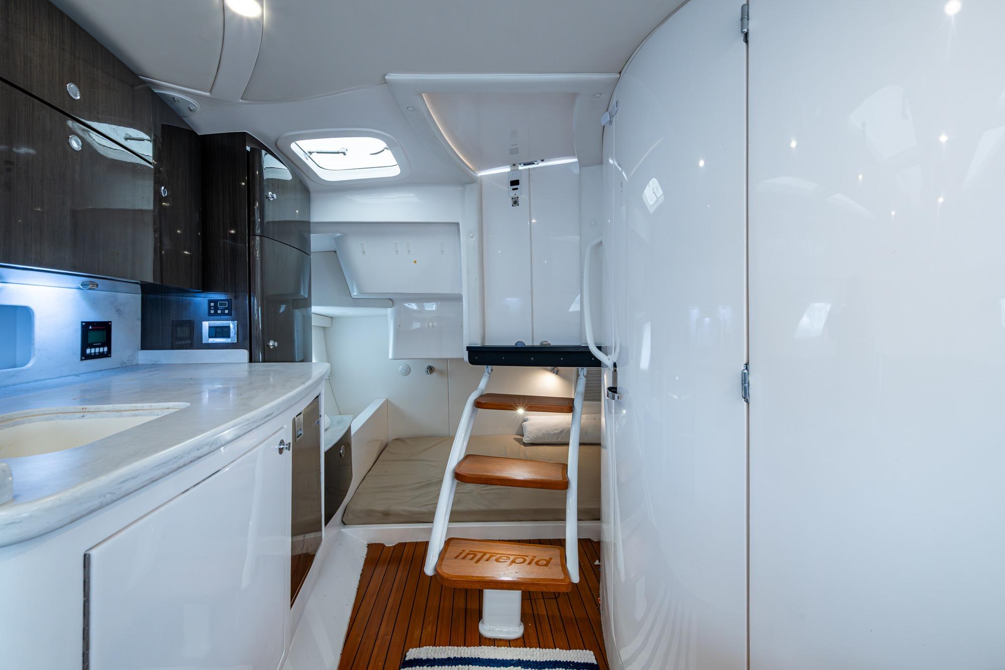 Boat image 37