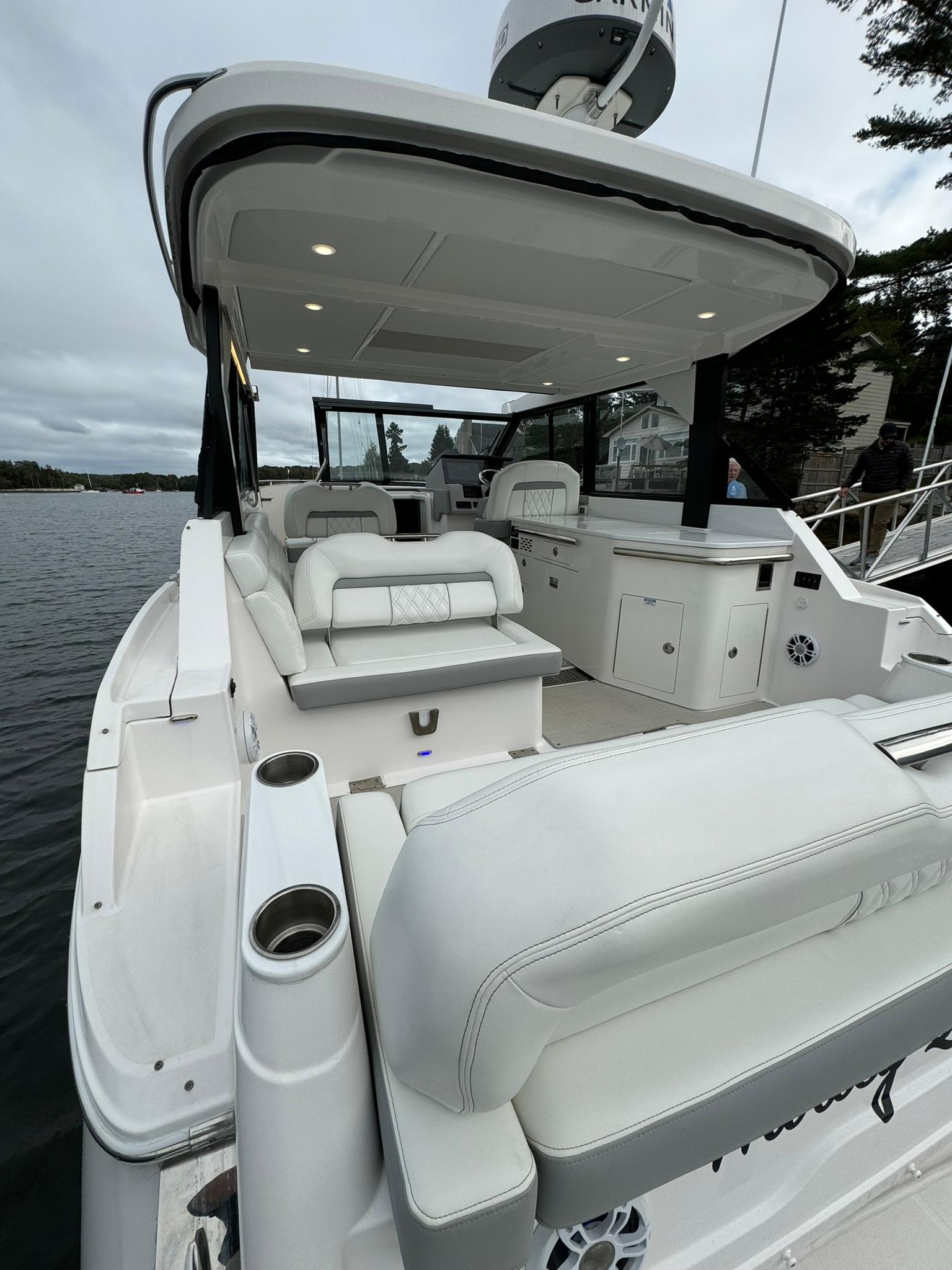 2023-regal-36-xo-power-9561135-20240925124941513-1_XLARGE
