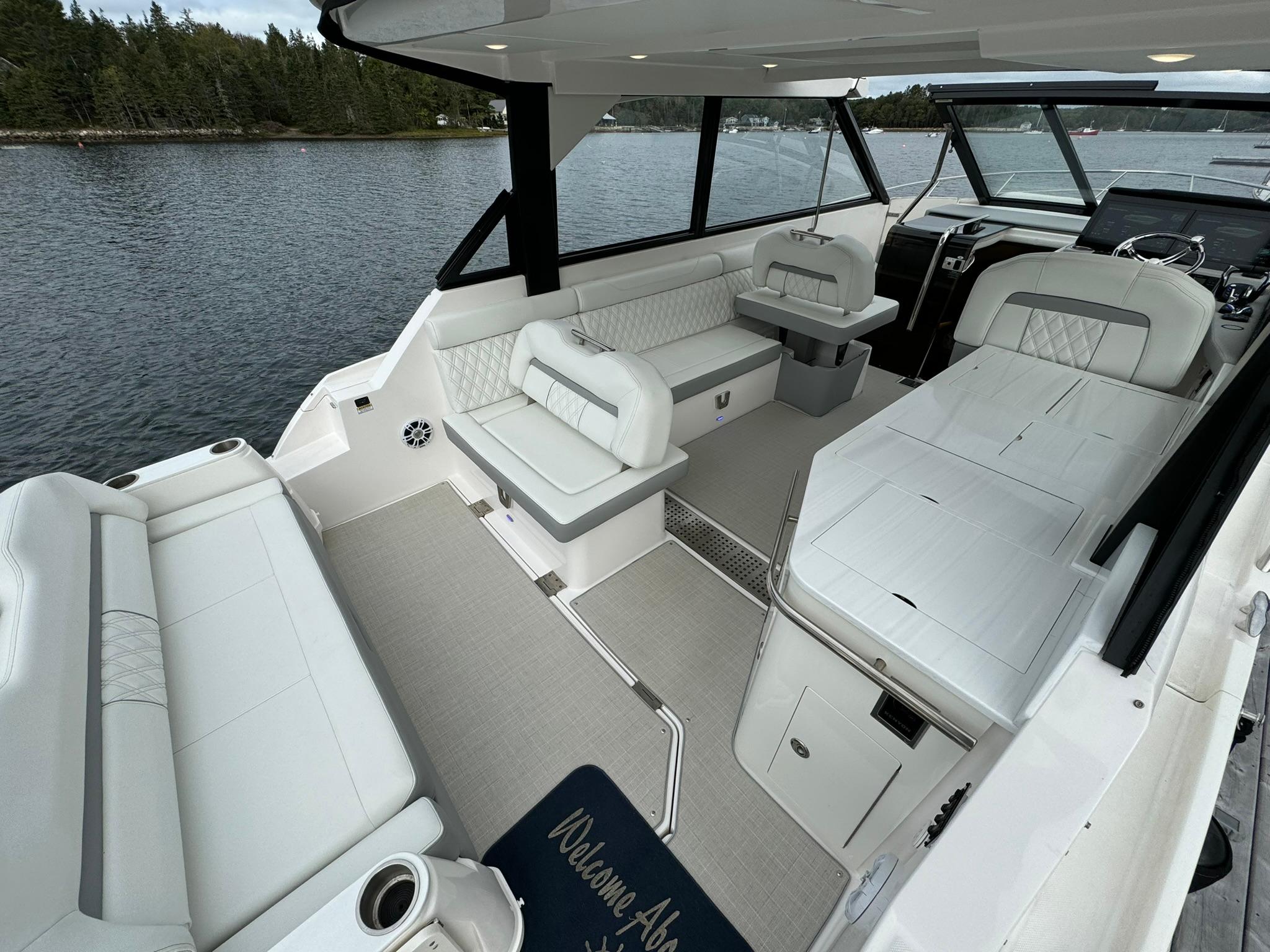 2023-regal-36-xo-power-9561135-20240925124945639-1_XLARGE