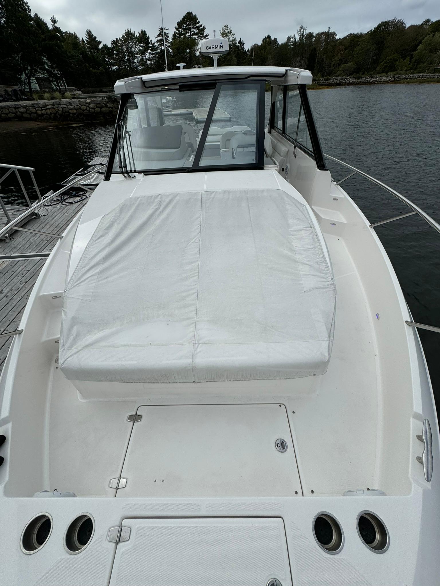 2023-regal-36-xo-power-9561135-20240925125105871-1_XLARGE