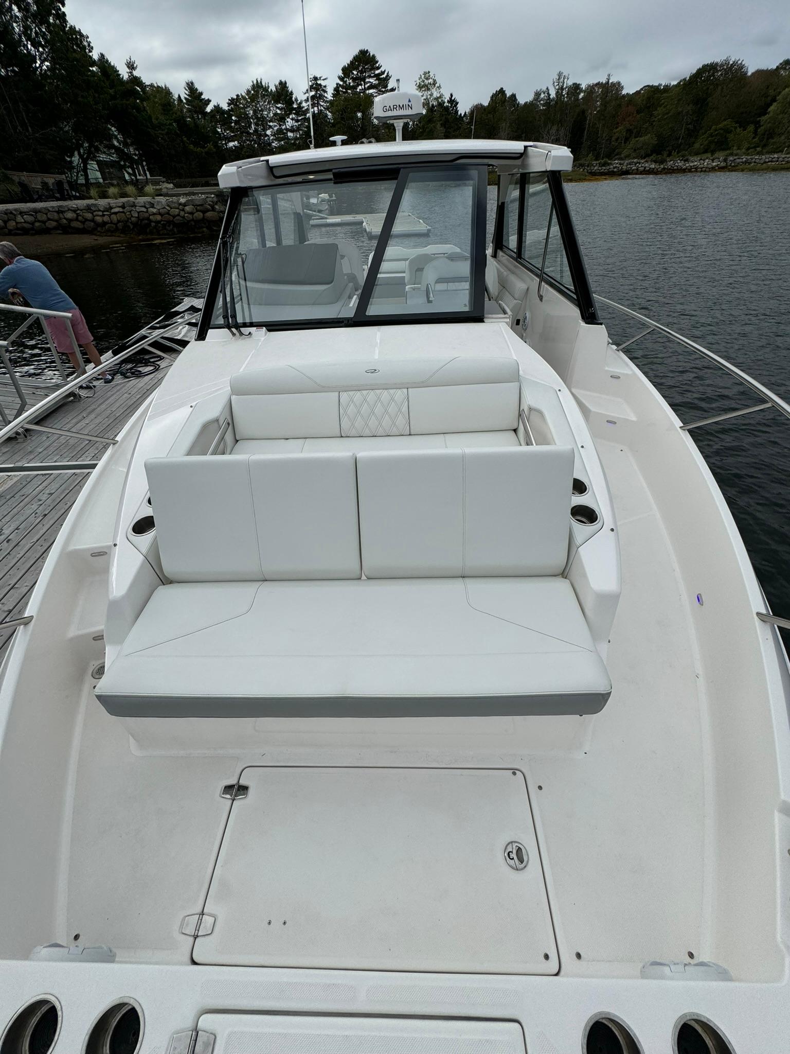 2023-regal-36-xo-power-9561135-20240925125118062-1_XLARGE