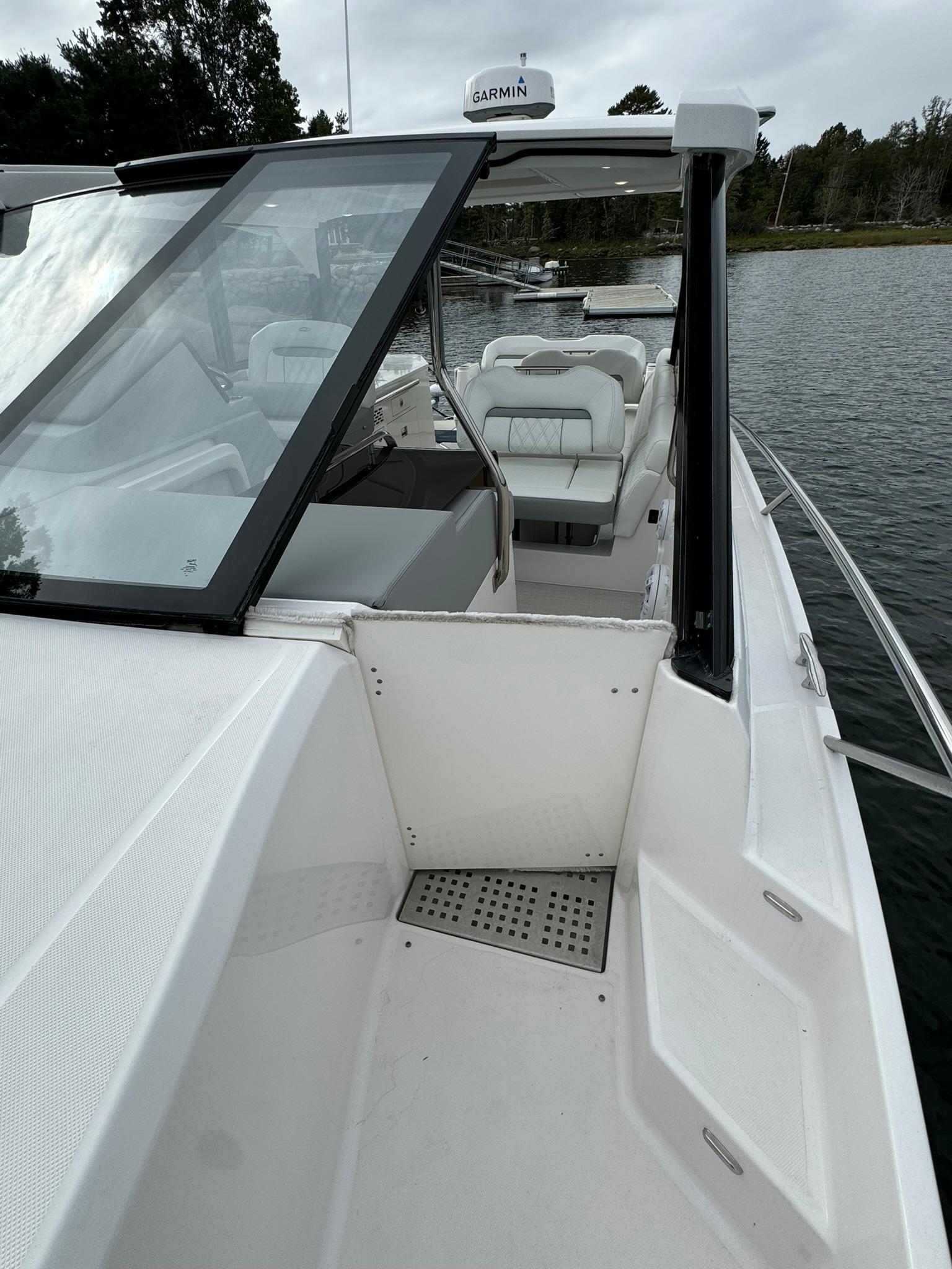 2023-regal-36-xo-power-9561135-20240925125126035-1_XLARGE