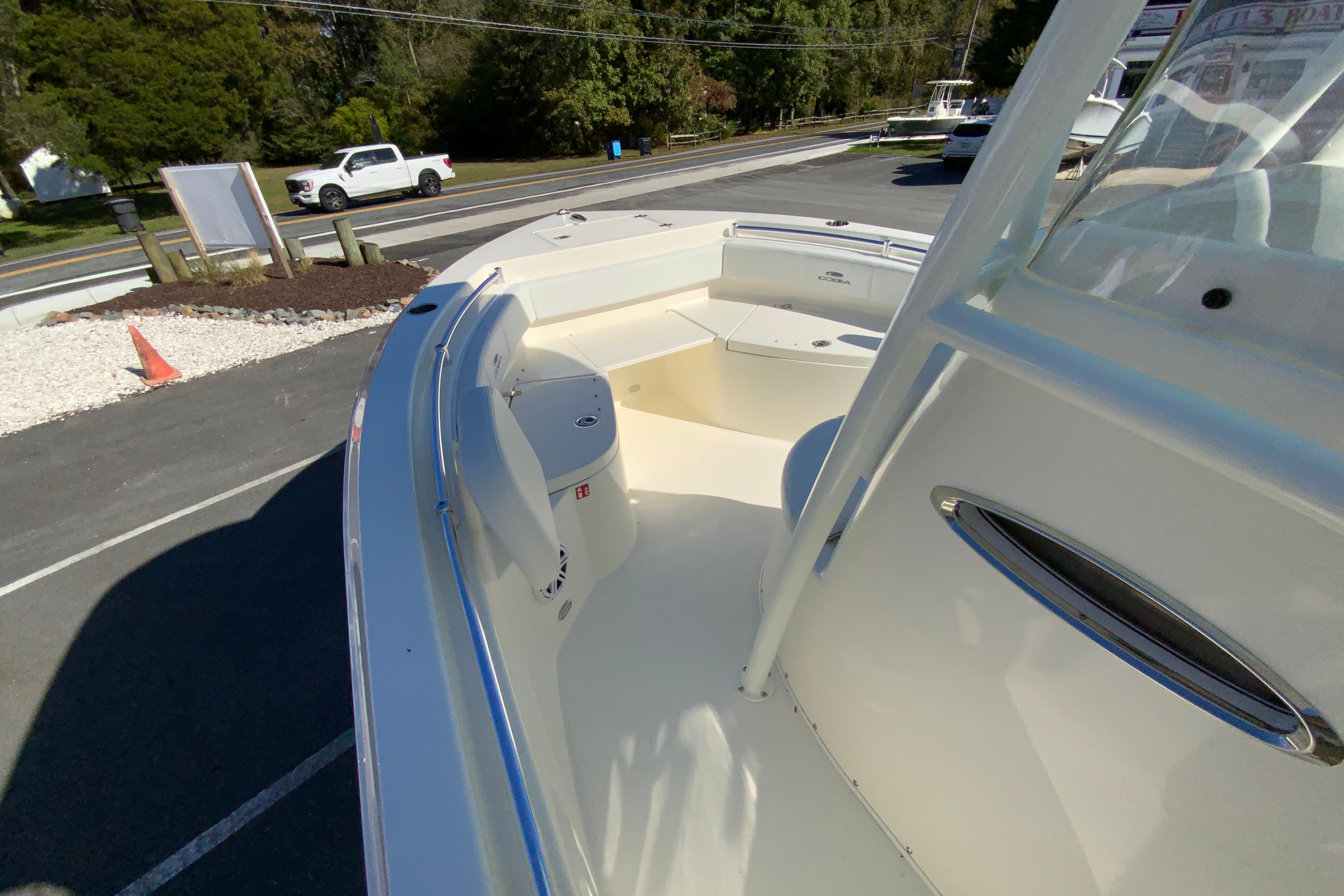 2026 Cobia 220 Center Console-19