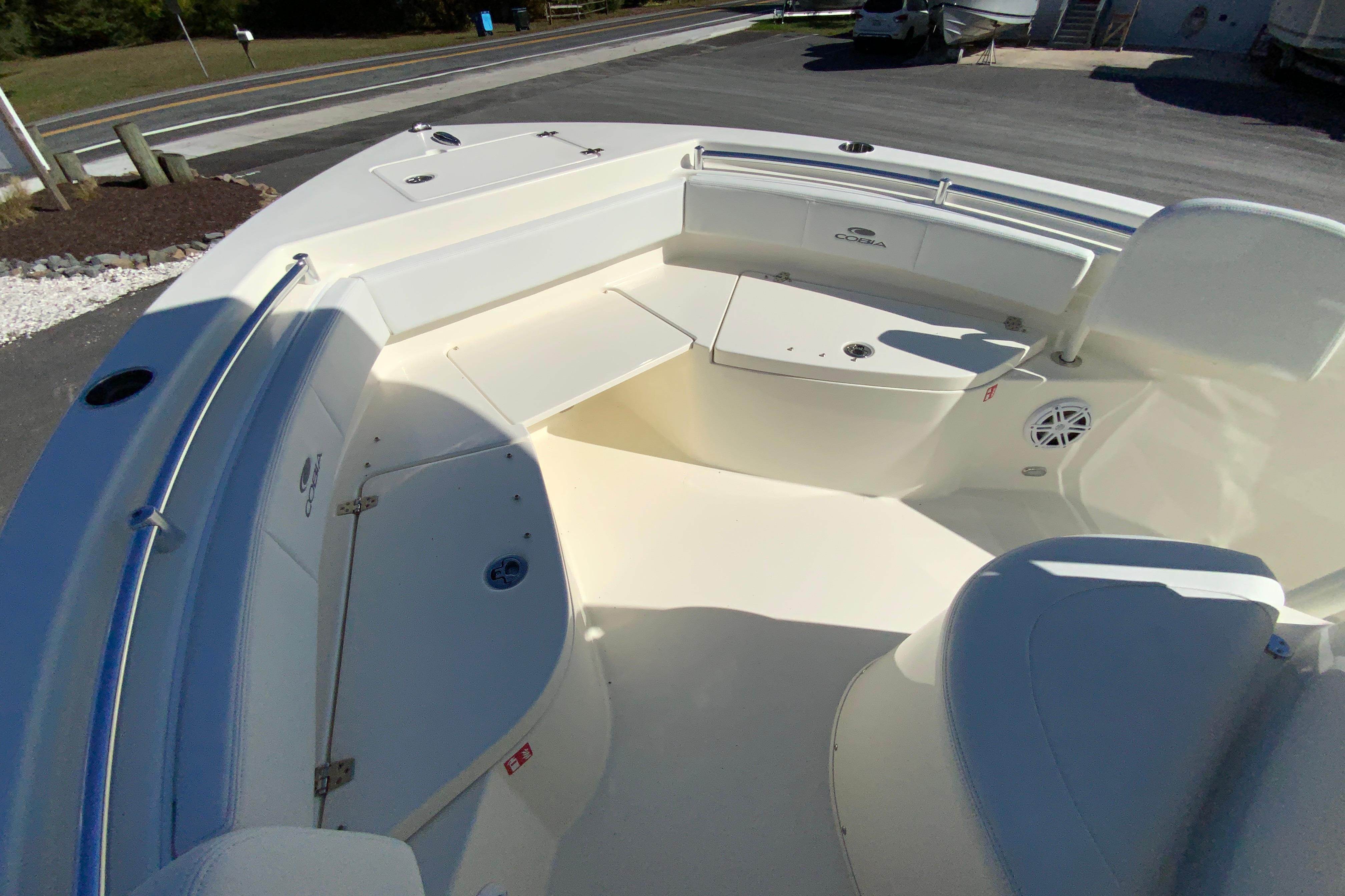 2026 Cobia 220 Center Console-20