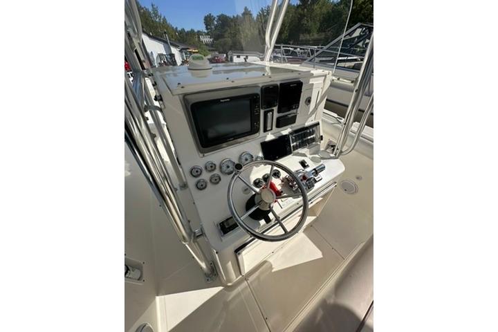 Boat image 12
