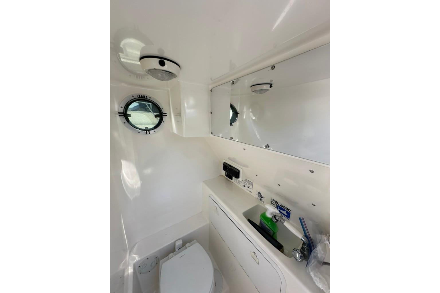 Boat image 14