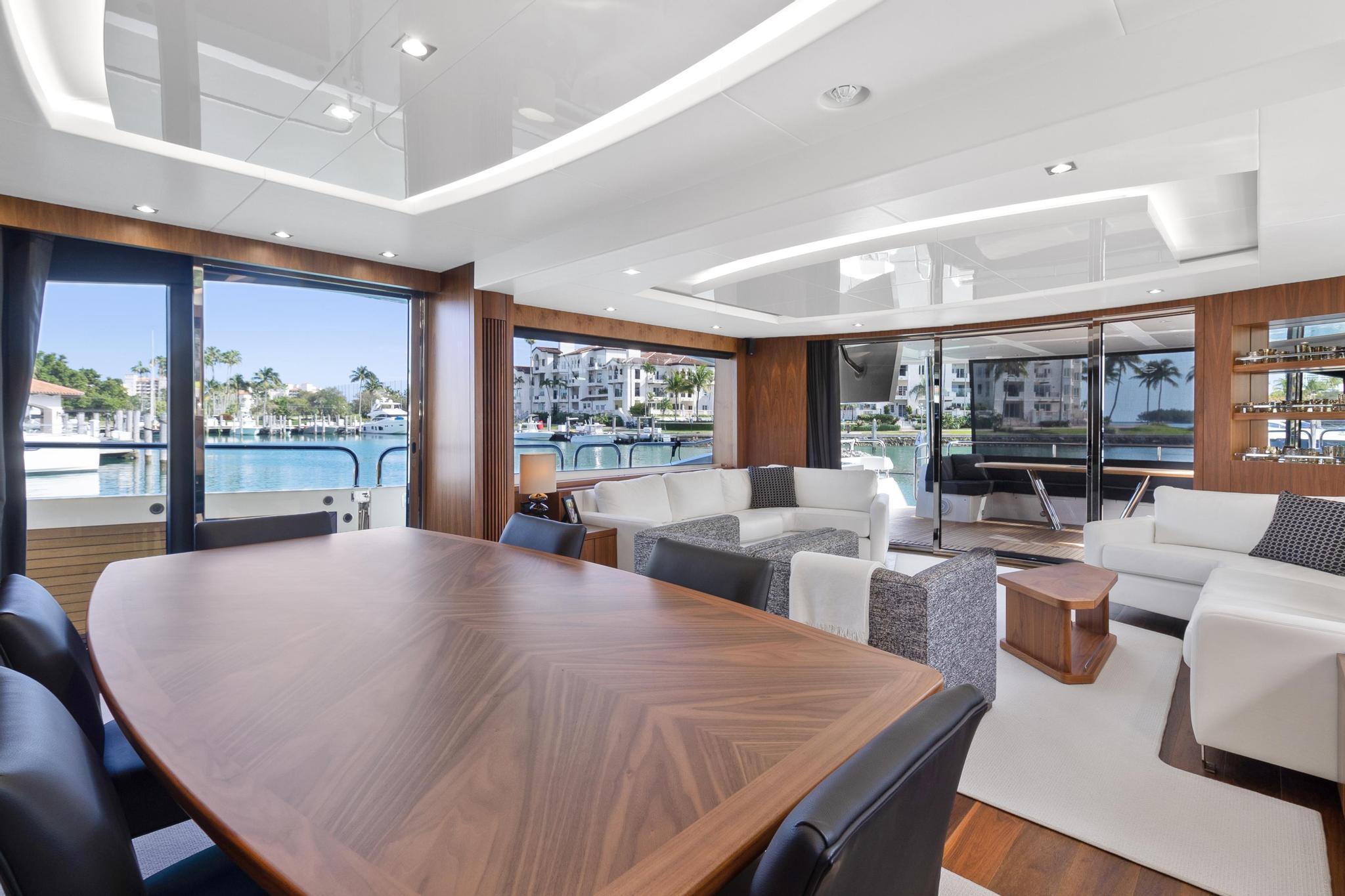 2018 Sunseeker 86 Yacht Alexa