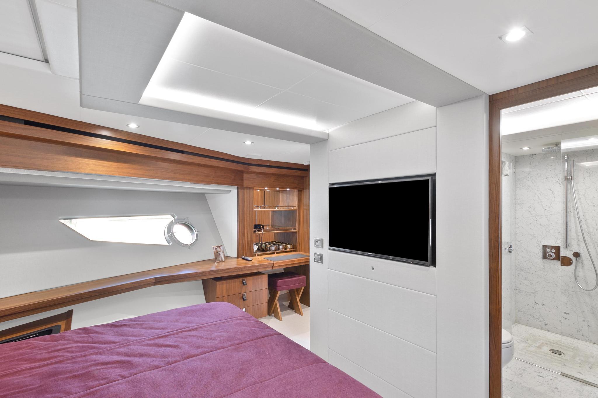 2018 Sunseeker 86 Yacht Alexa