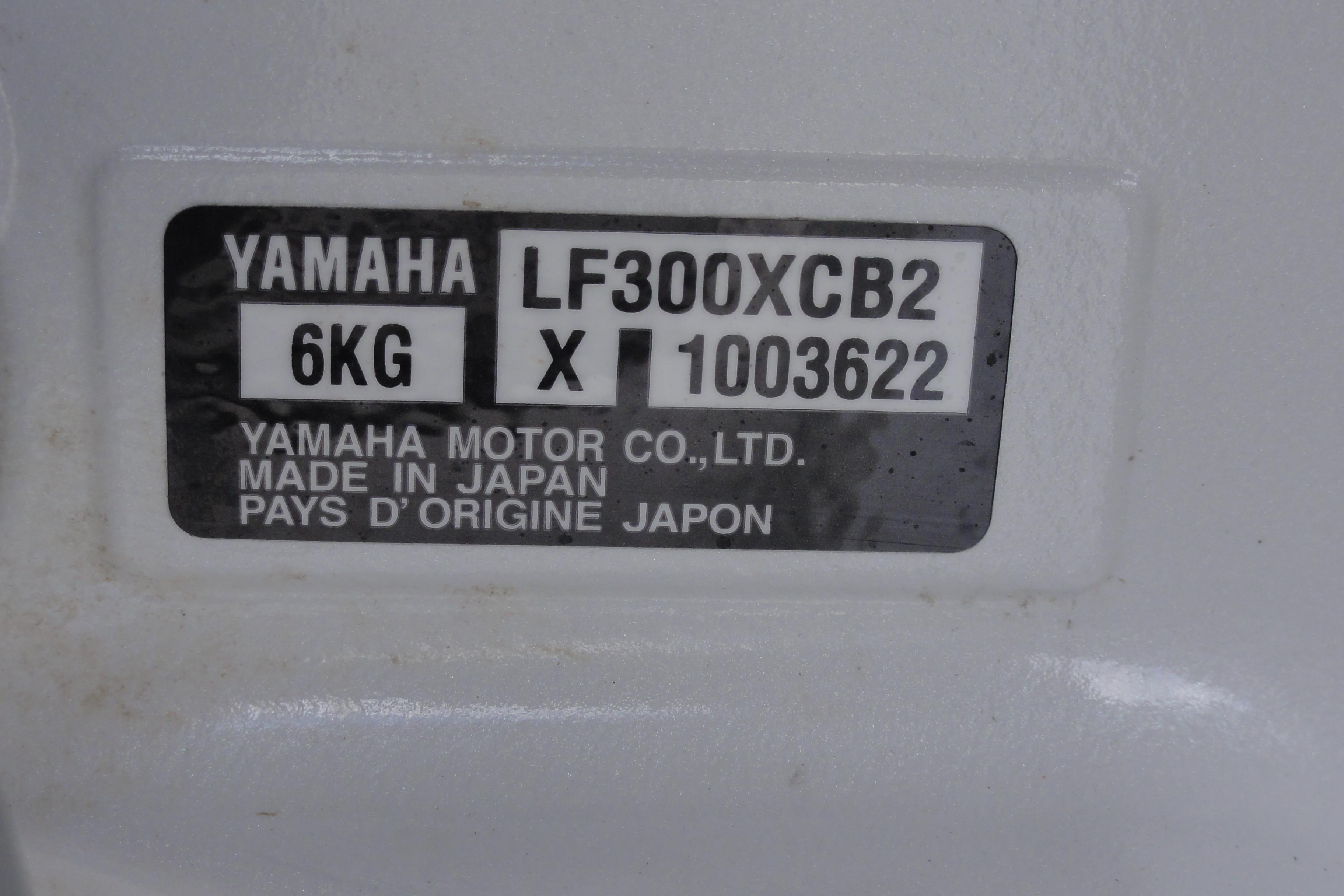2012-contender-40-express-power-9761161-20250416111527094-1_XLARGE