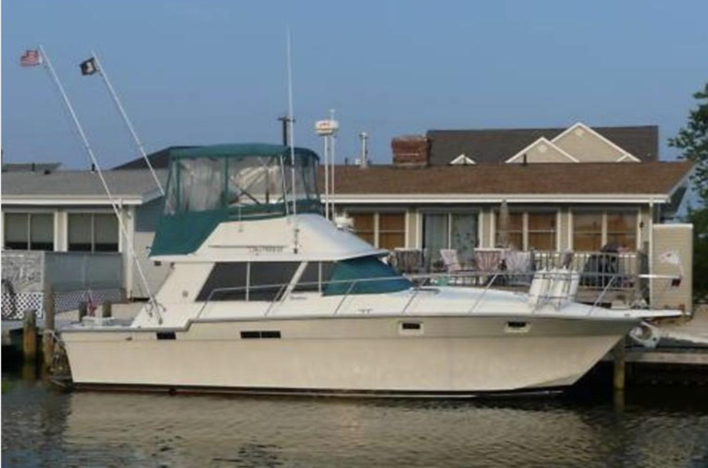 VA 9225 BH Knot 10 Yacht Sales