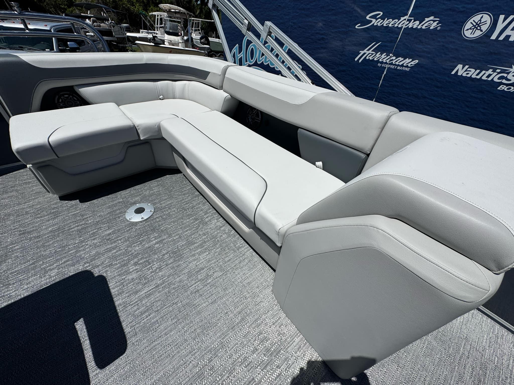 2025 Sweetwater 2286 C-15