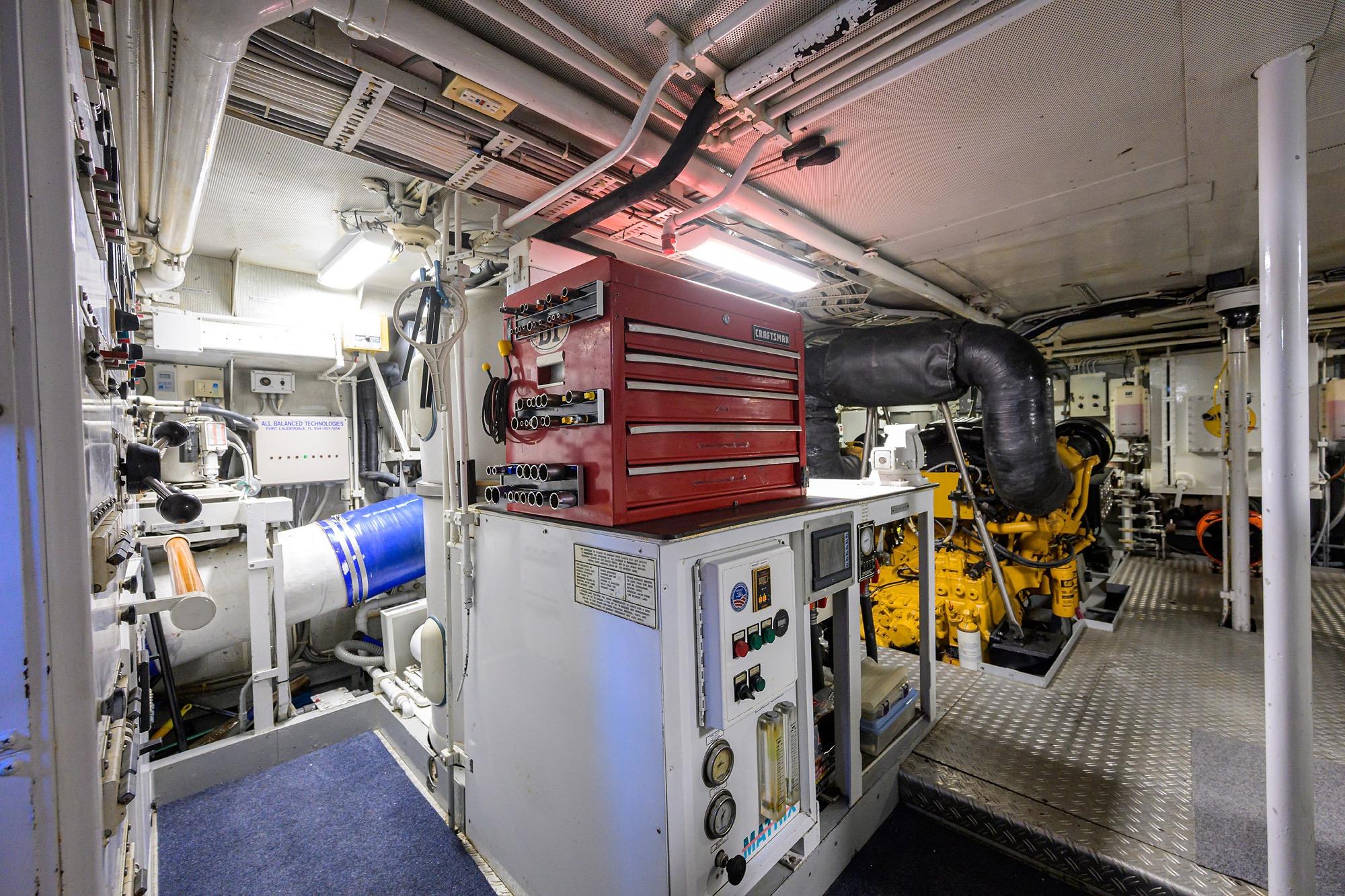 Boat image 63
