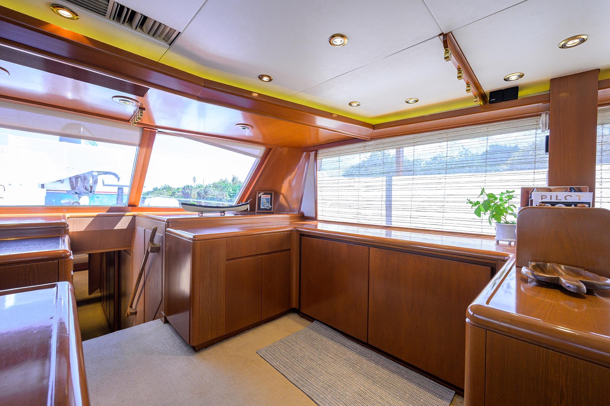 Boat image 99