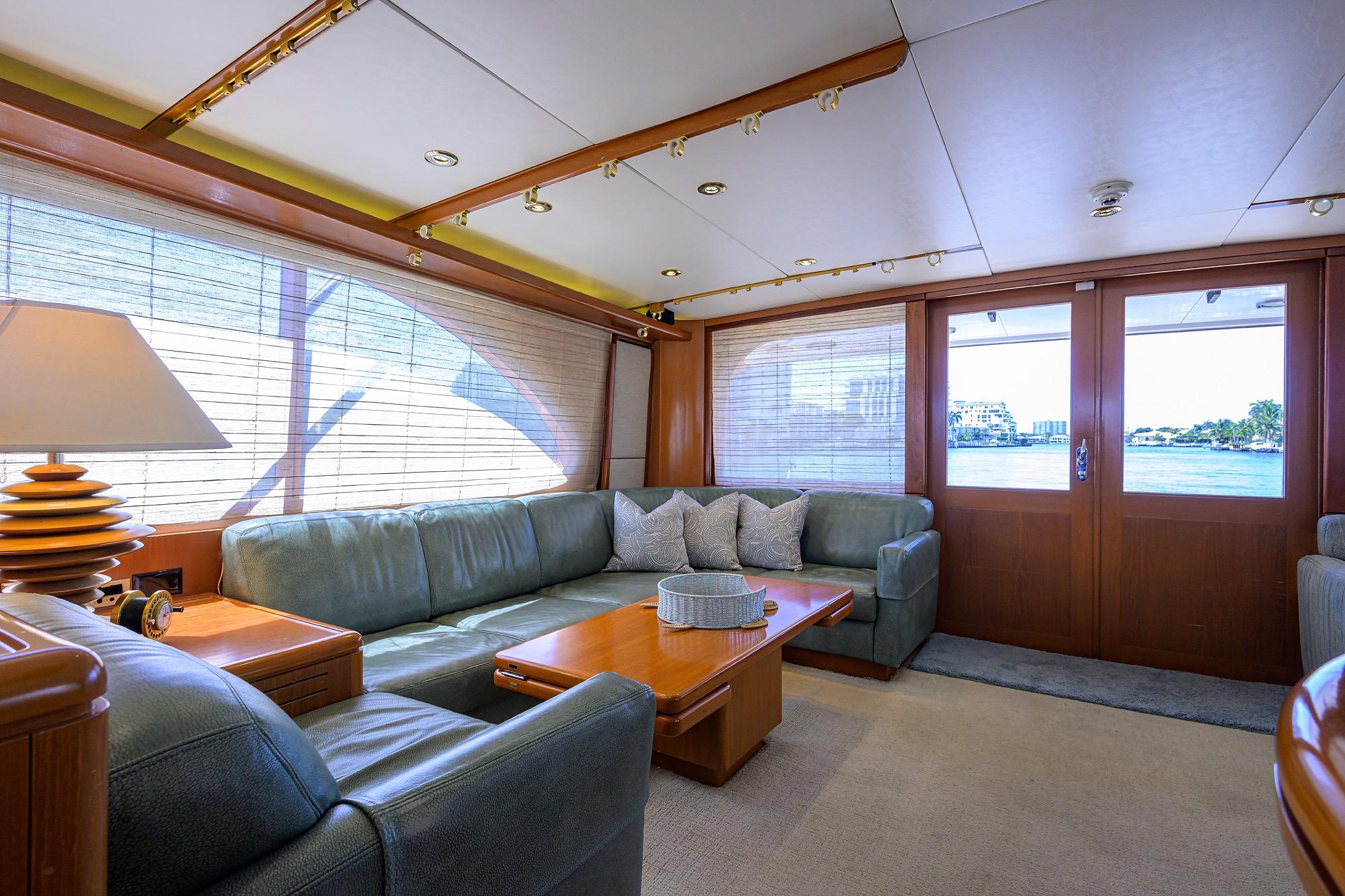 Boat image 112