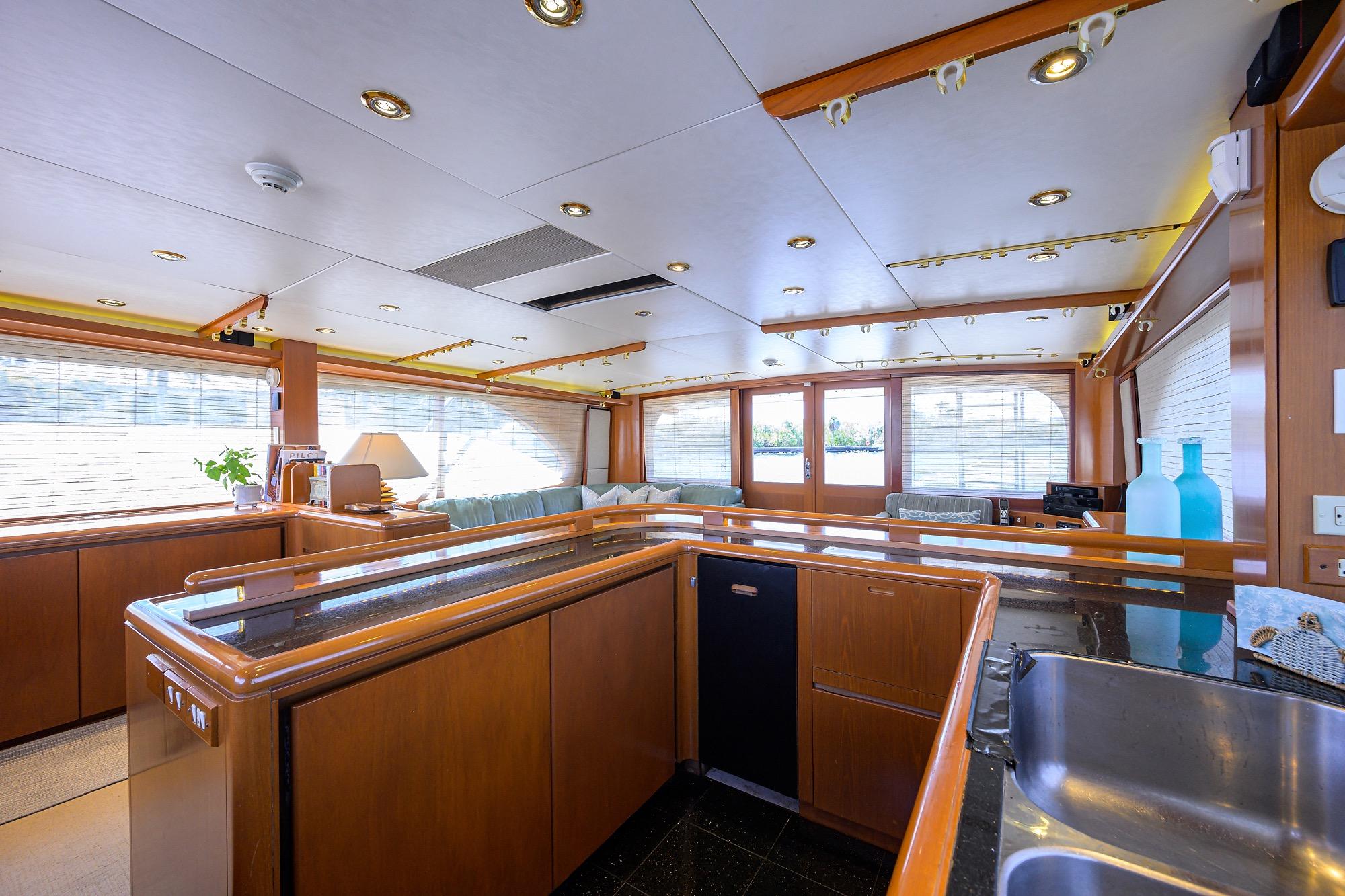 Boat image 124