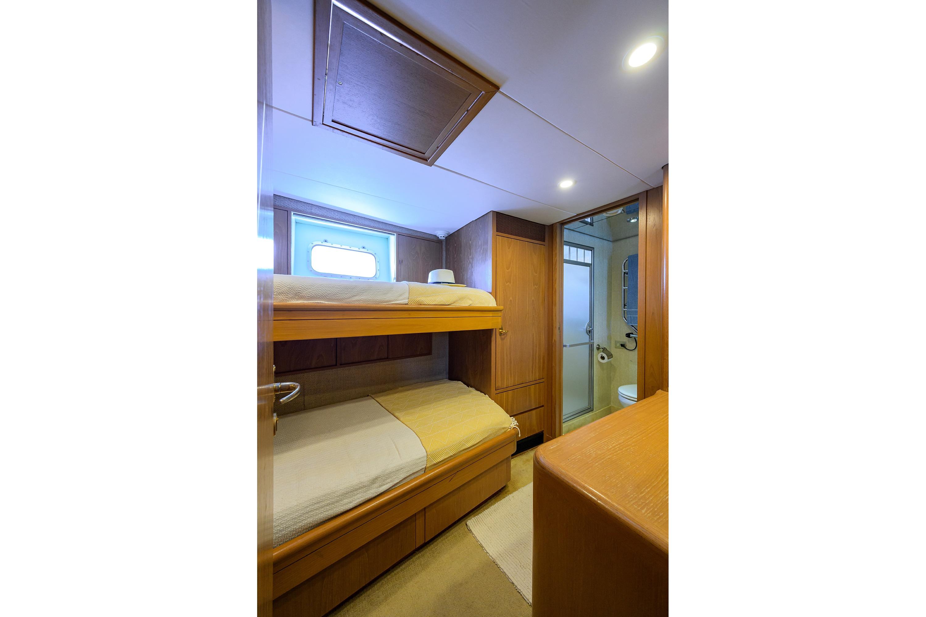 Boat image 126